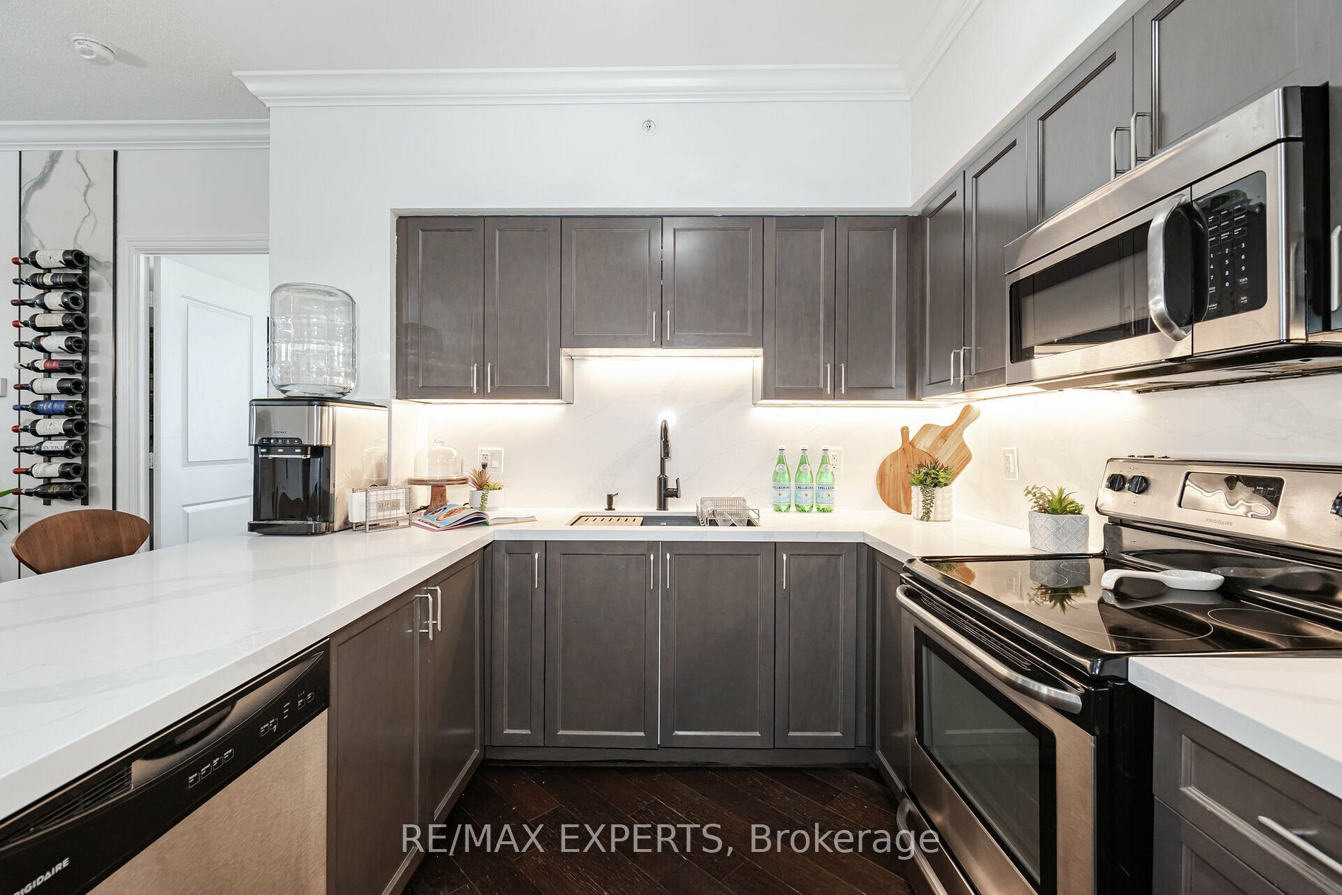 9255 Jane St, #602
