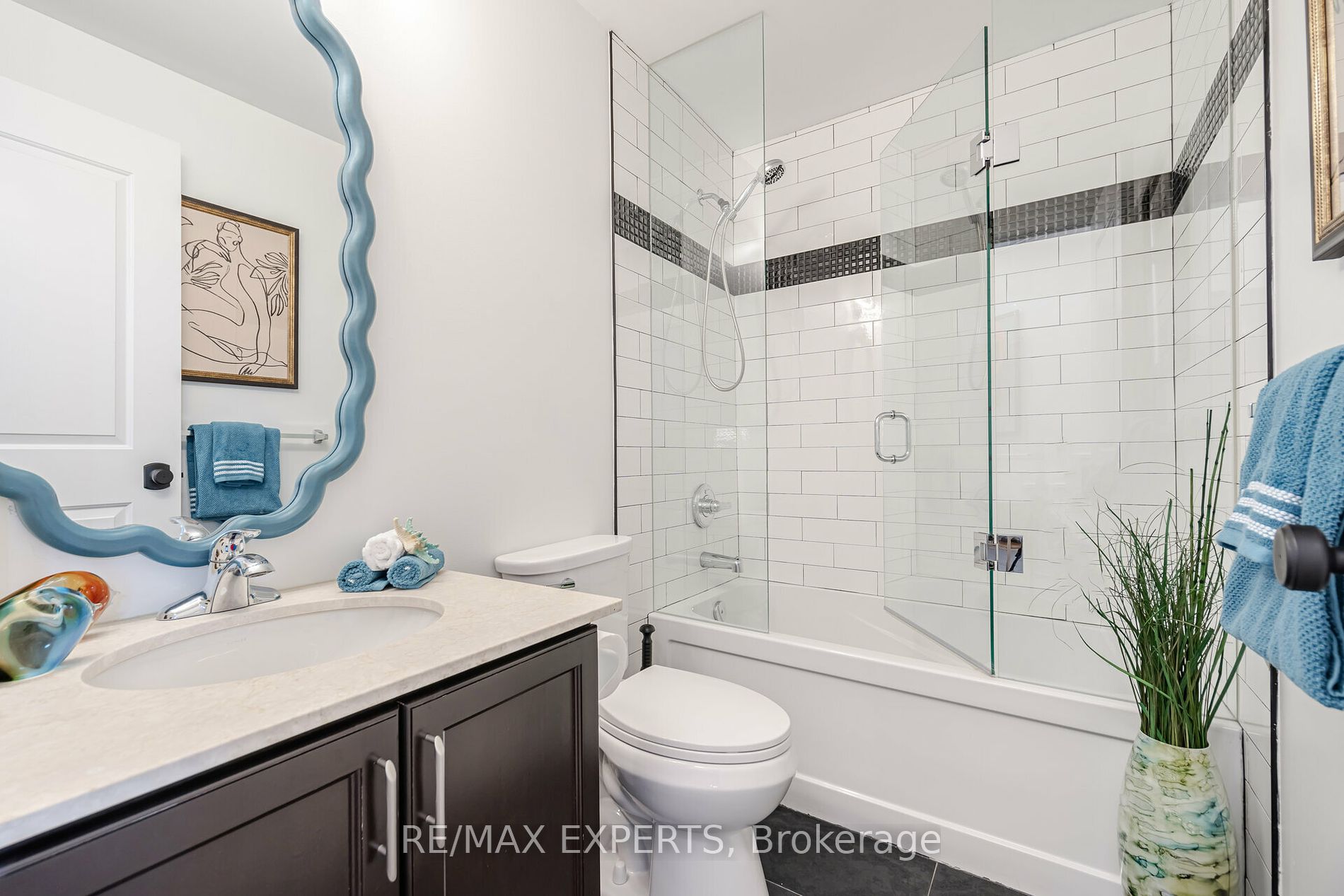 9255 Jane St, #602