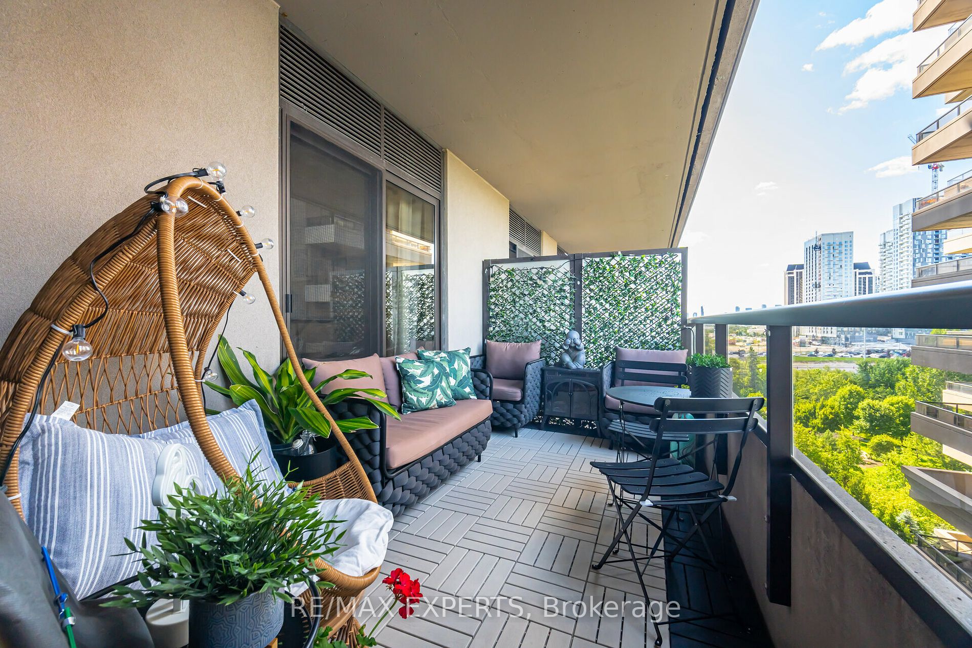9255 Jane St, #602