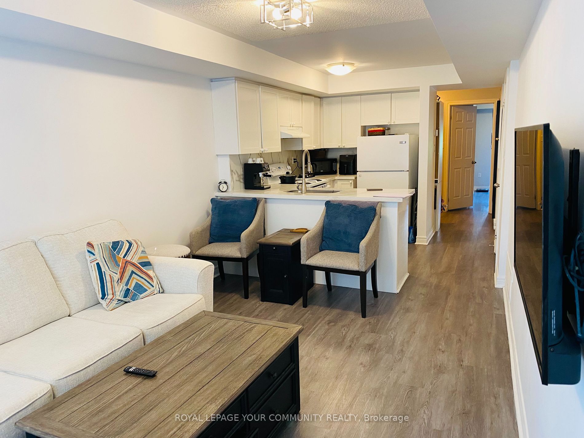 316 John St, #262