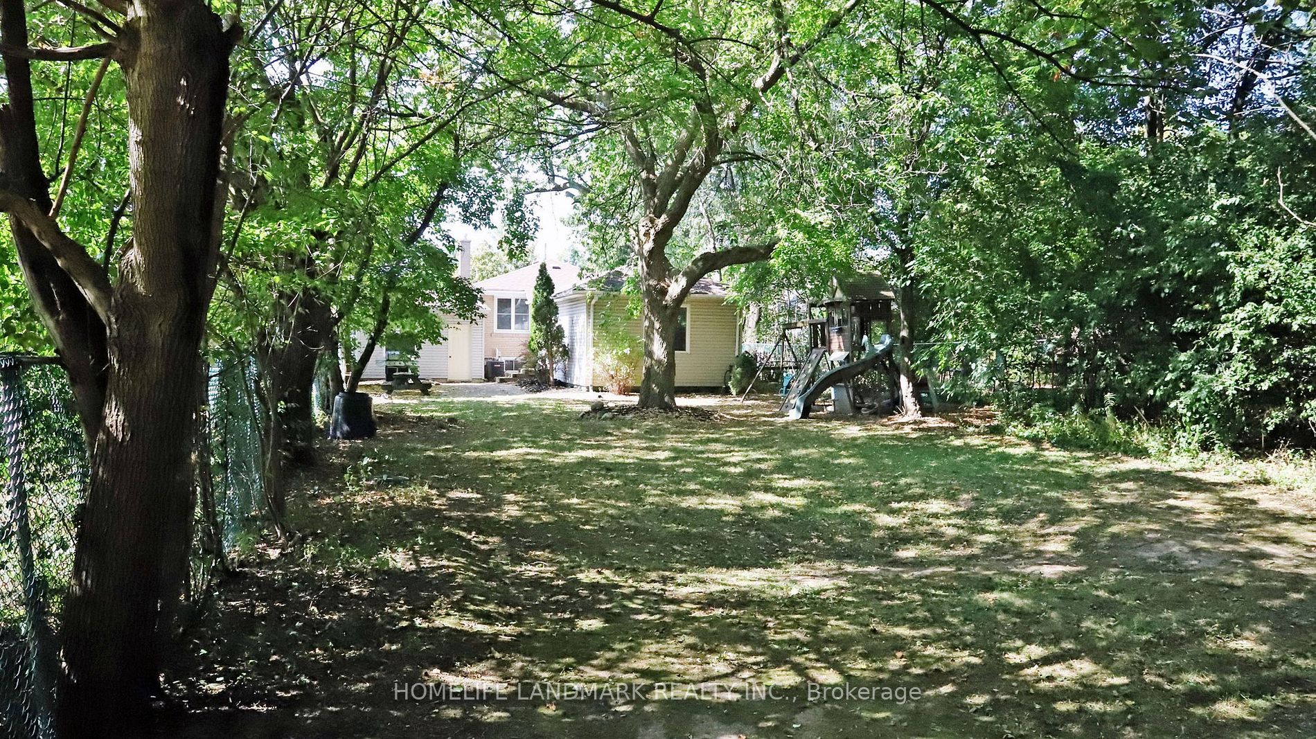 177 Maple Ave