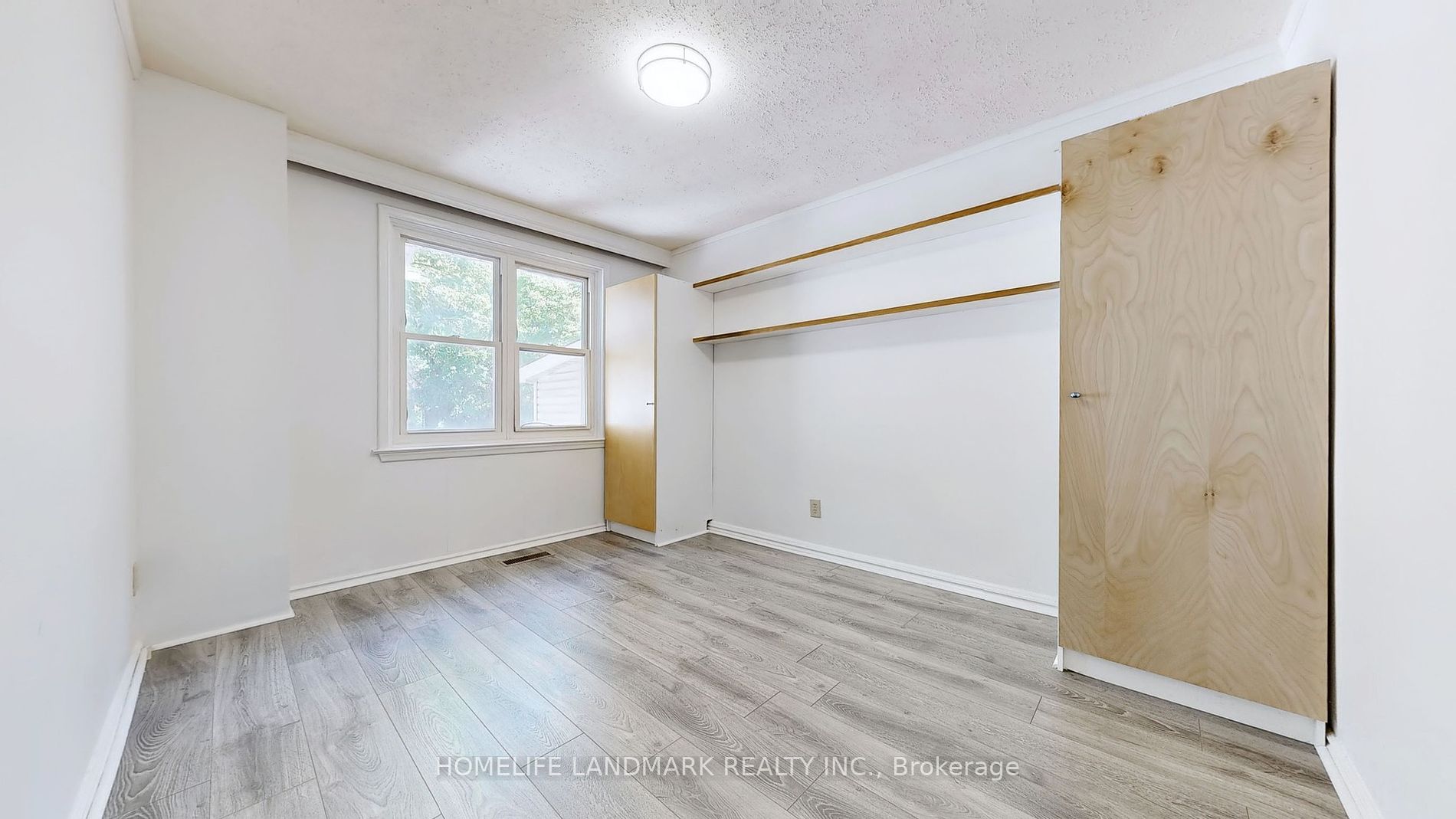 177 Maple Ave
