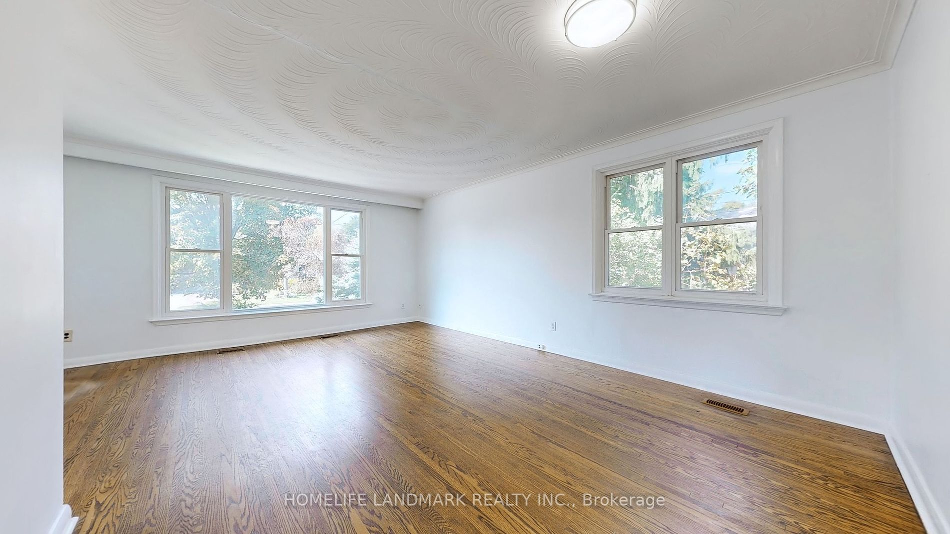 177 Maple Ave