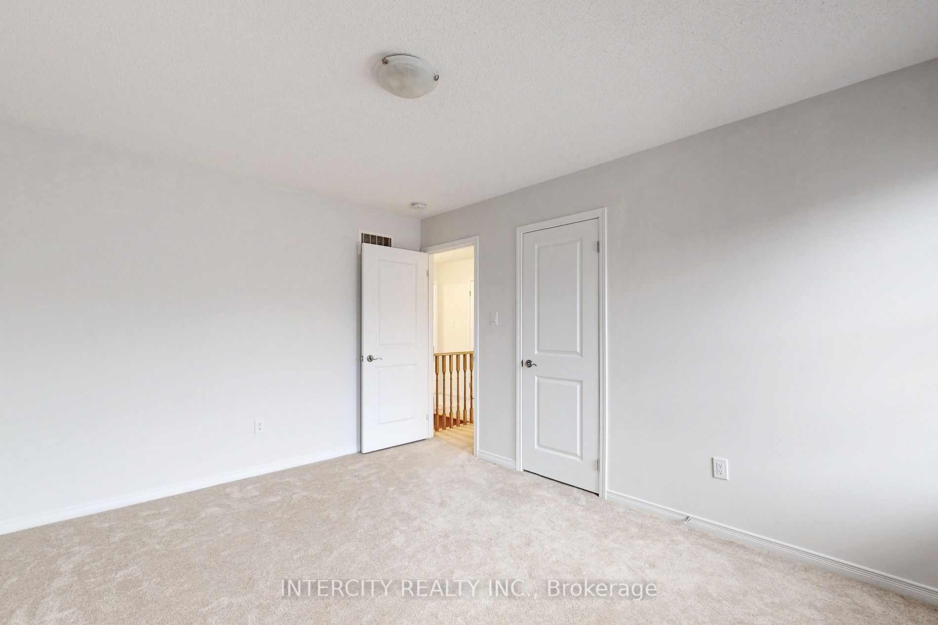 1017 Abram Crt