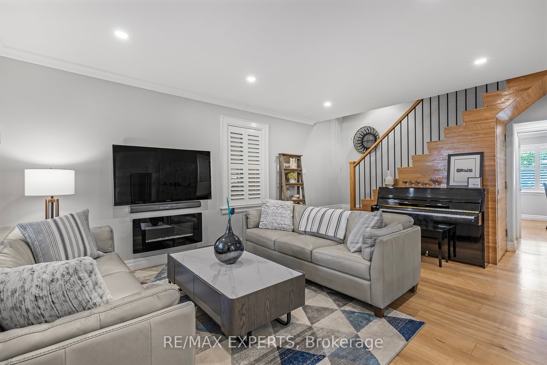 863 Nashville Rd