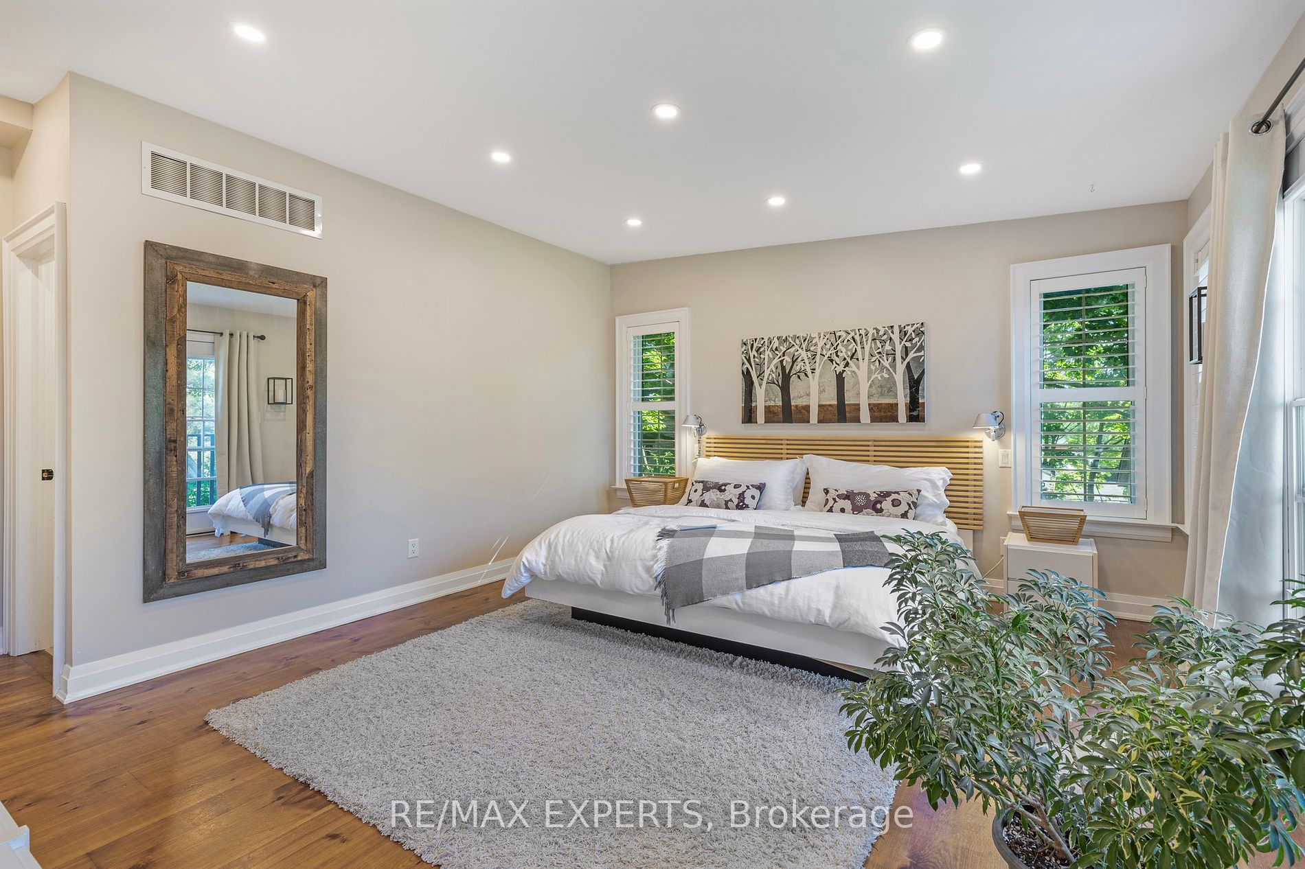 863 Nashville Rd