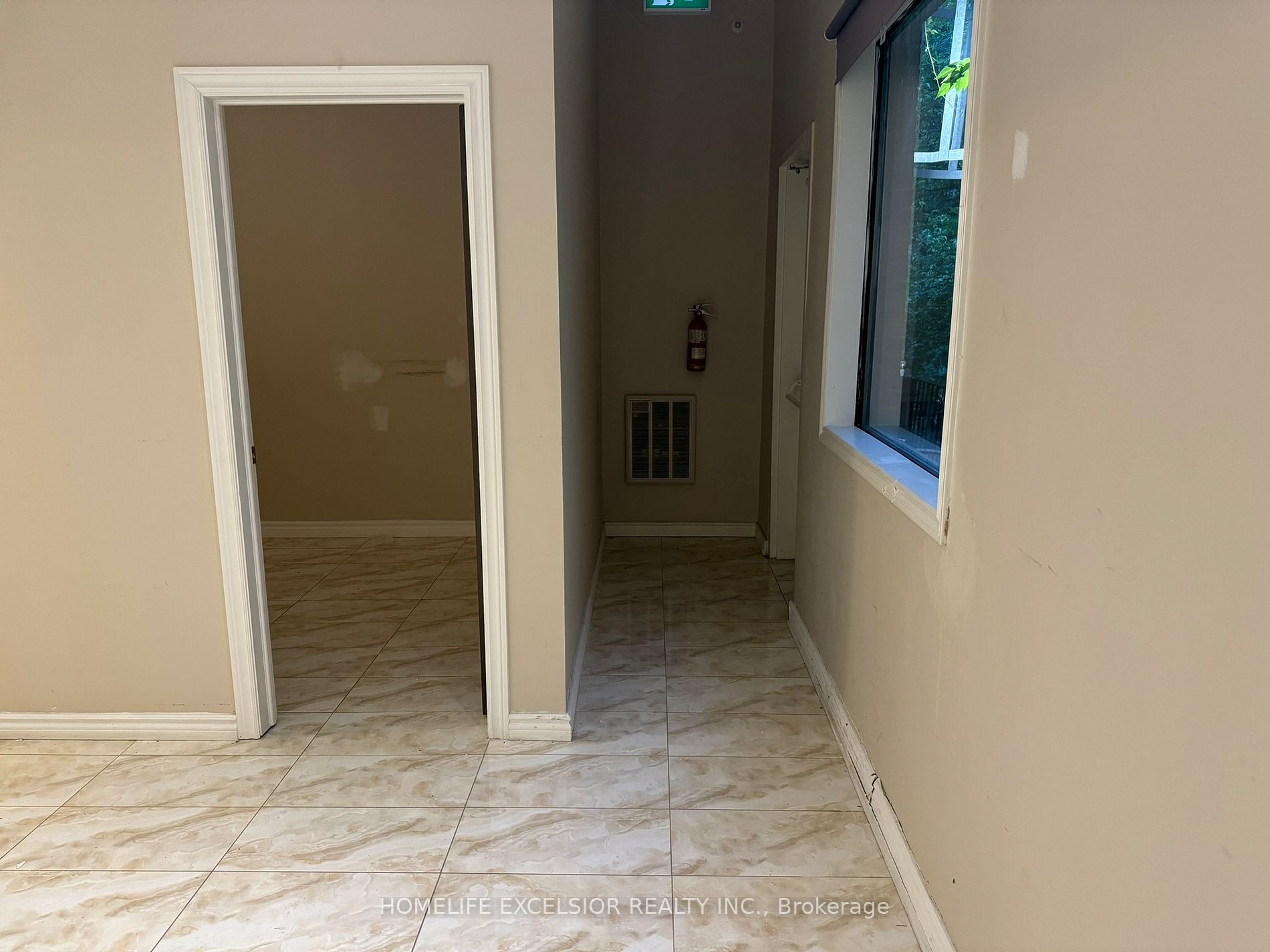 4560 Highway 7 E, #200