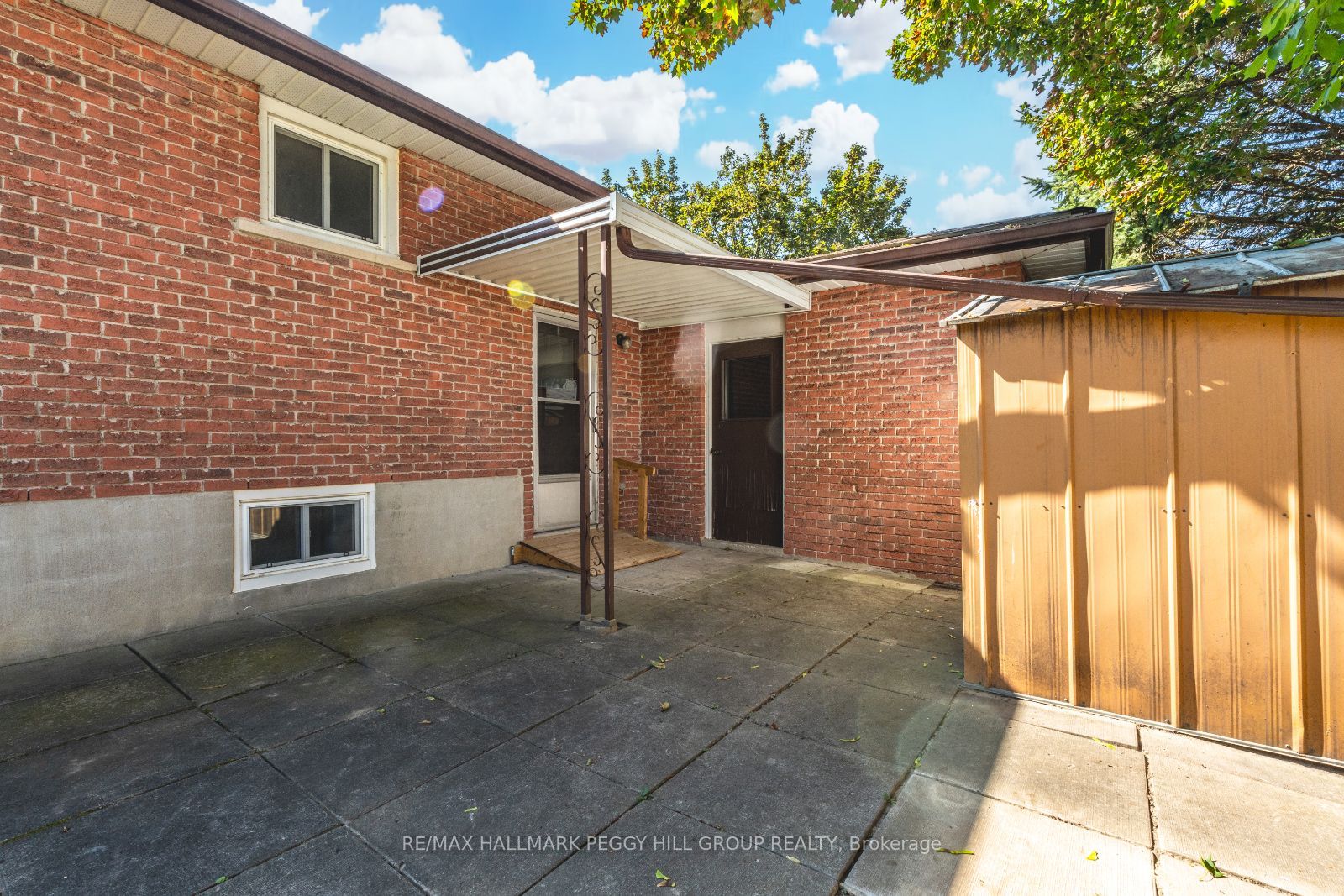 31 Mitchell Ave