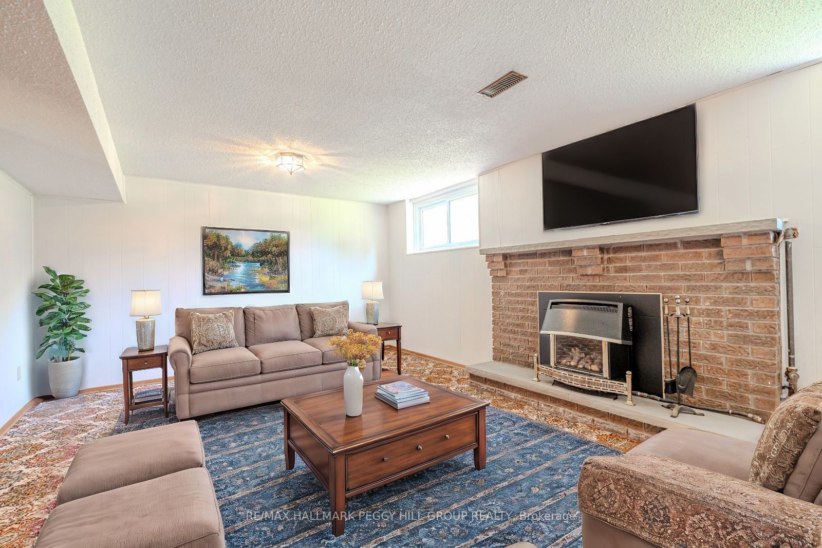 31 Mitchell Ave