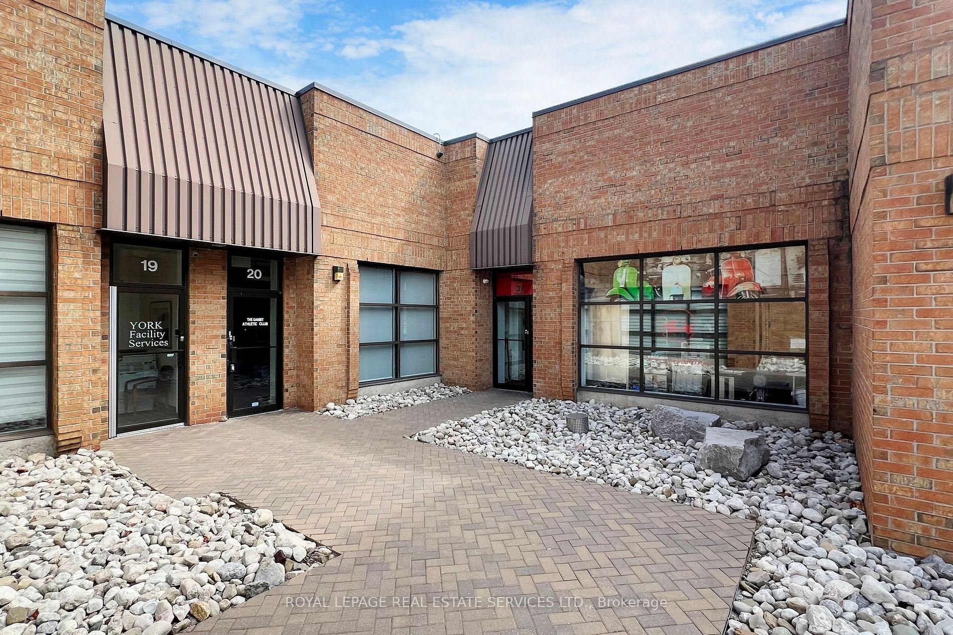 71 Marycroft Ave, #21-22