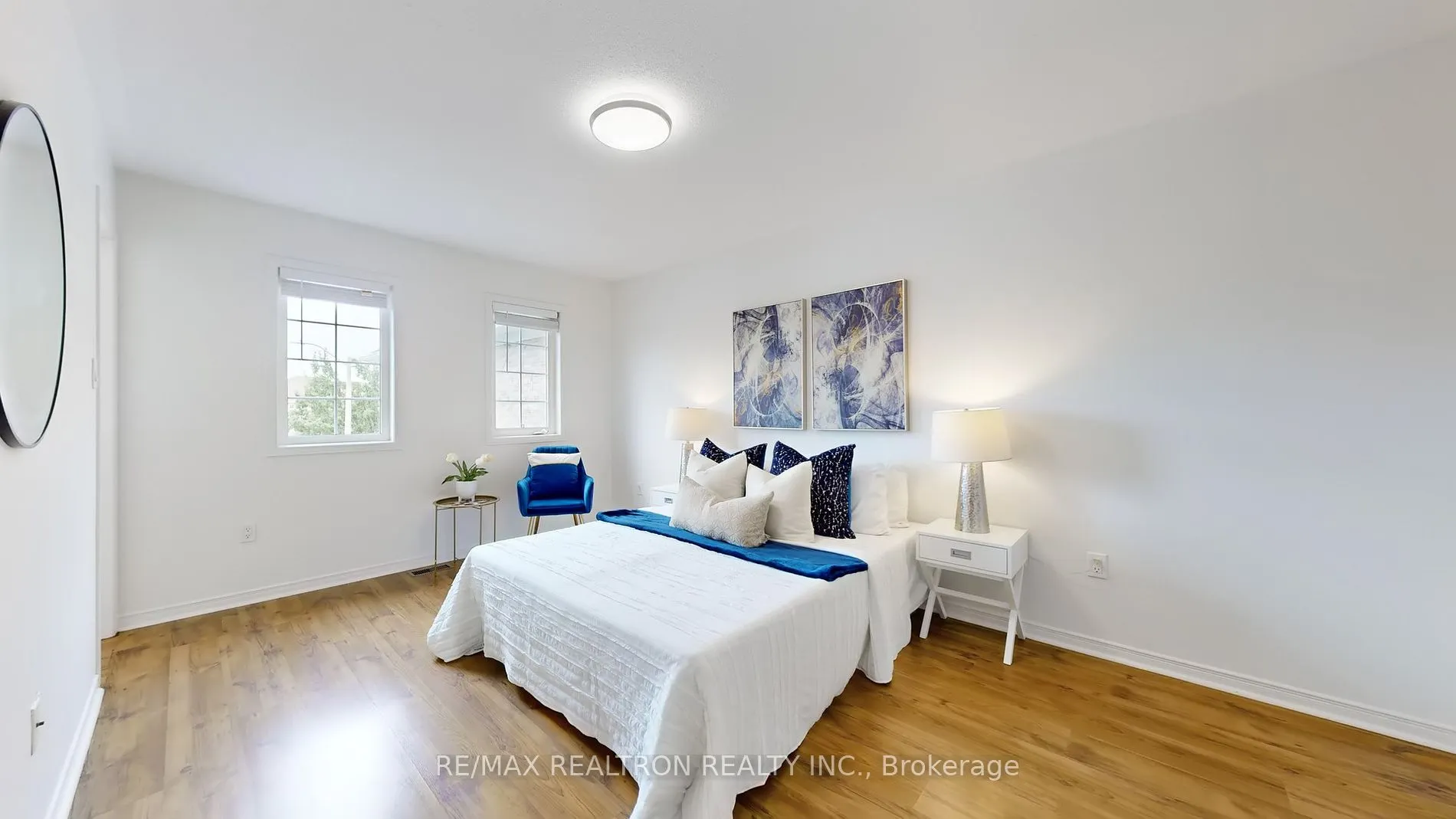 102 LOWTHER Ave