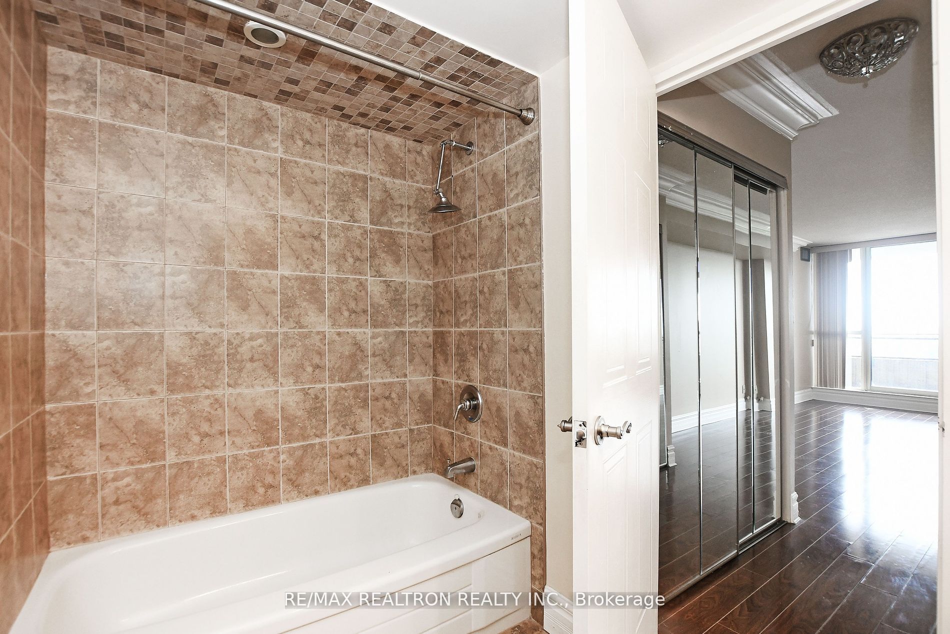 32 Clarissa Dr, #1524