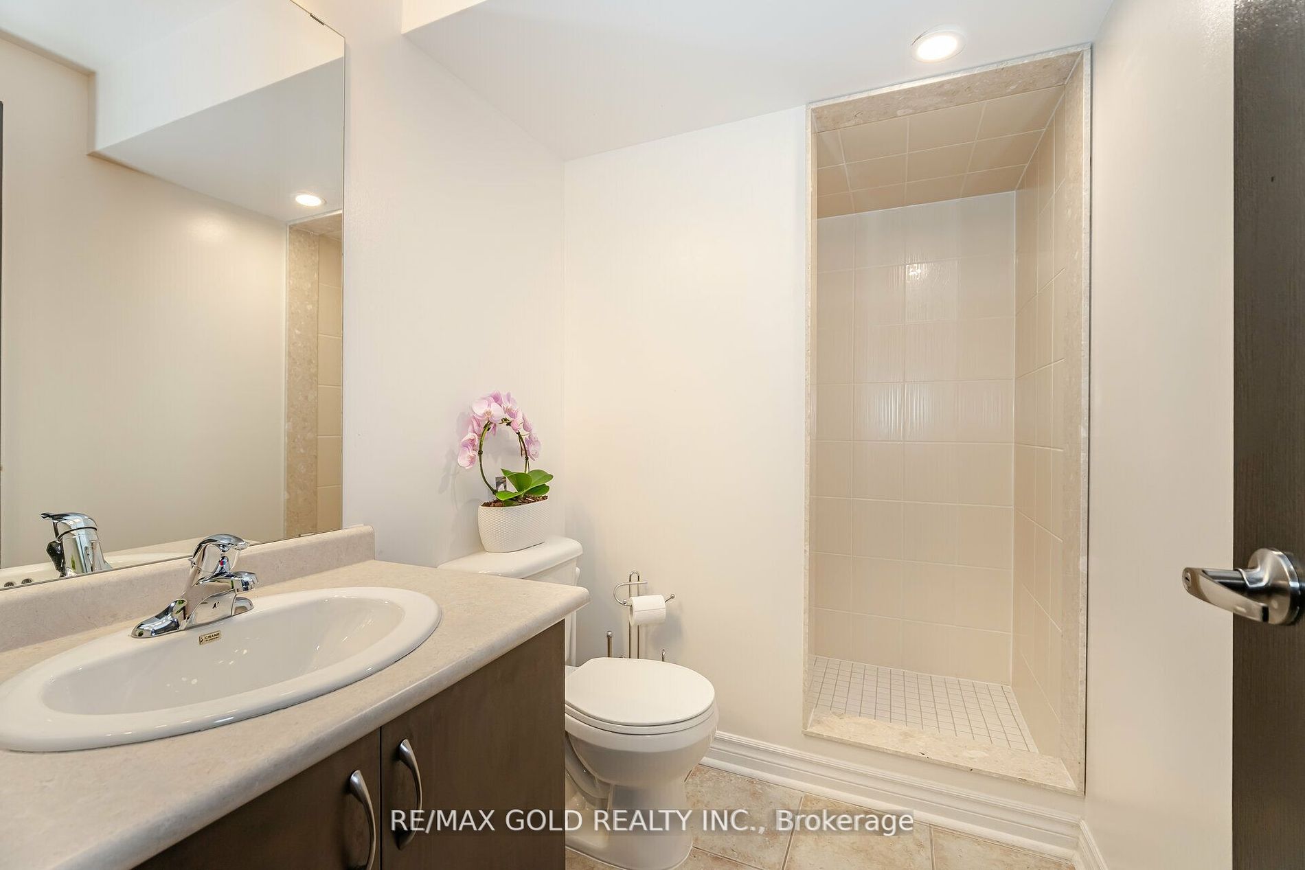 54 Zachary Pl