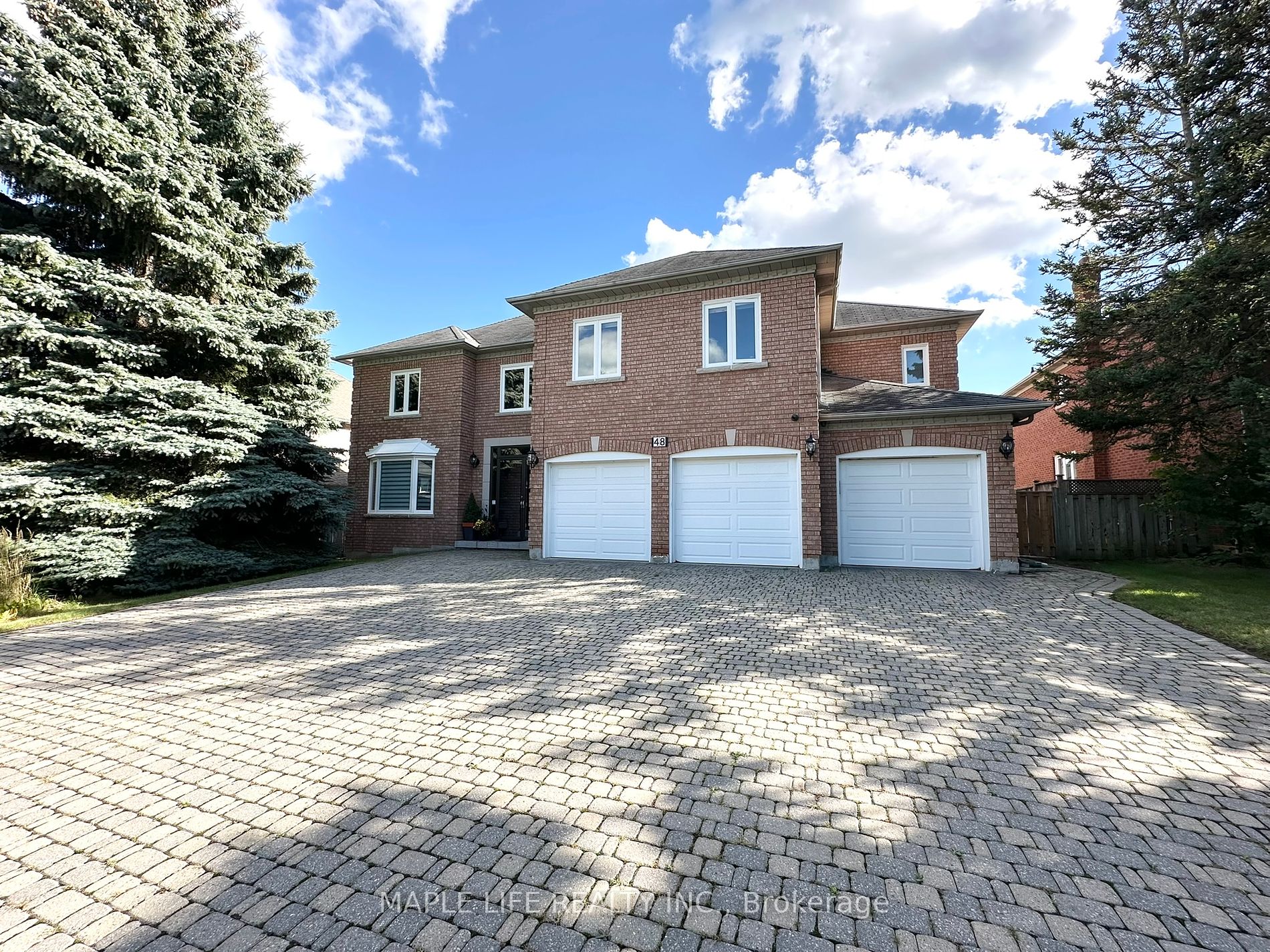 48 Brookshill Cres