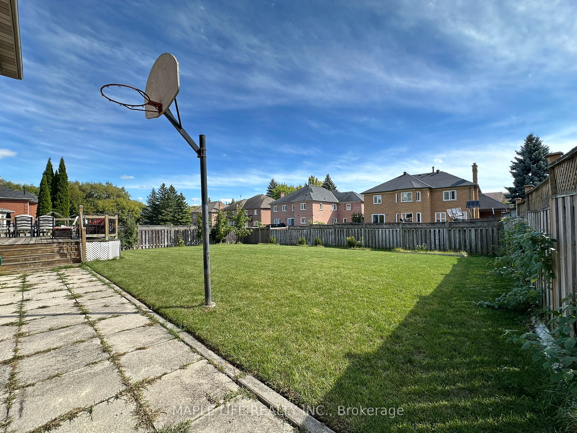 48 Brookshill Cres