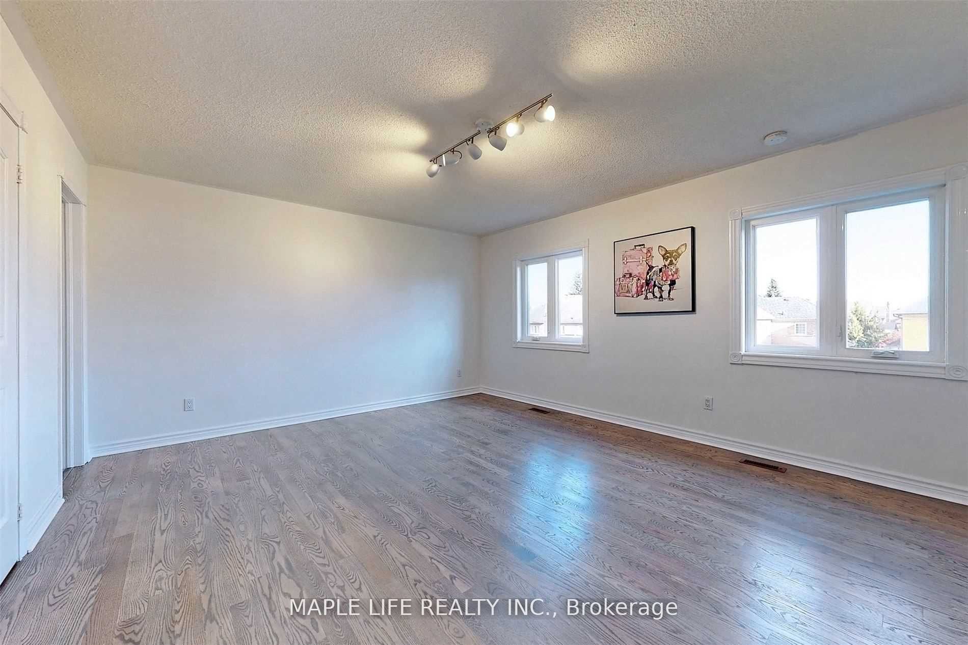 48 Brookshill Cres