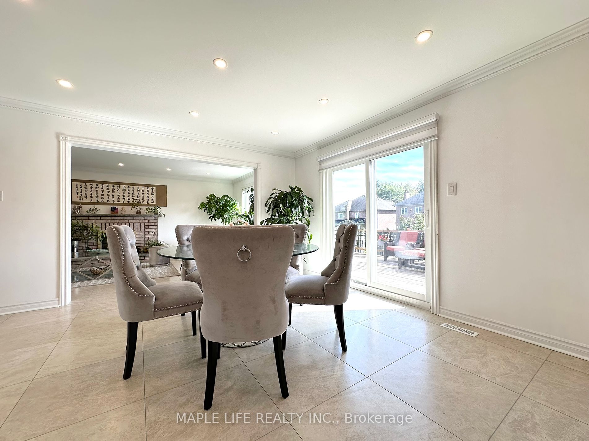 48 Brookshill Cres