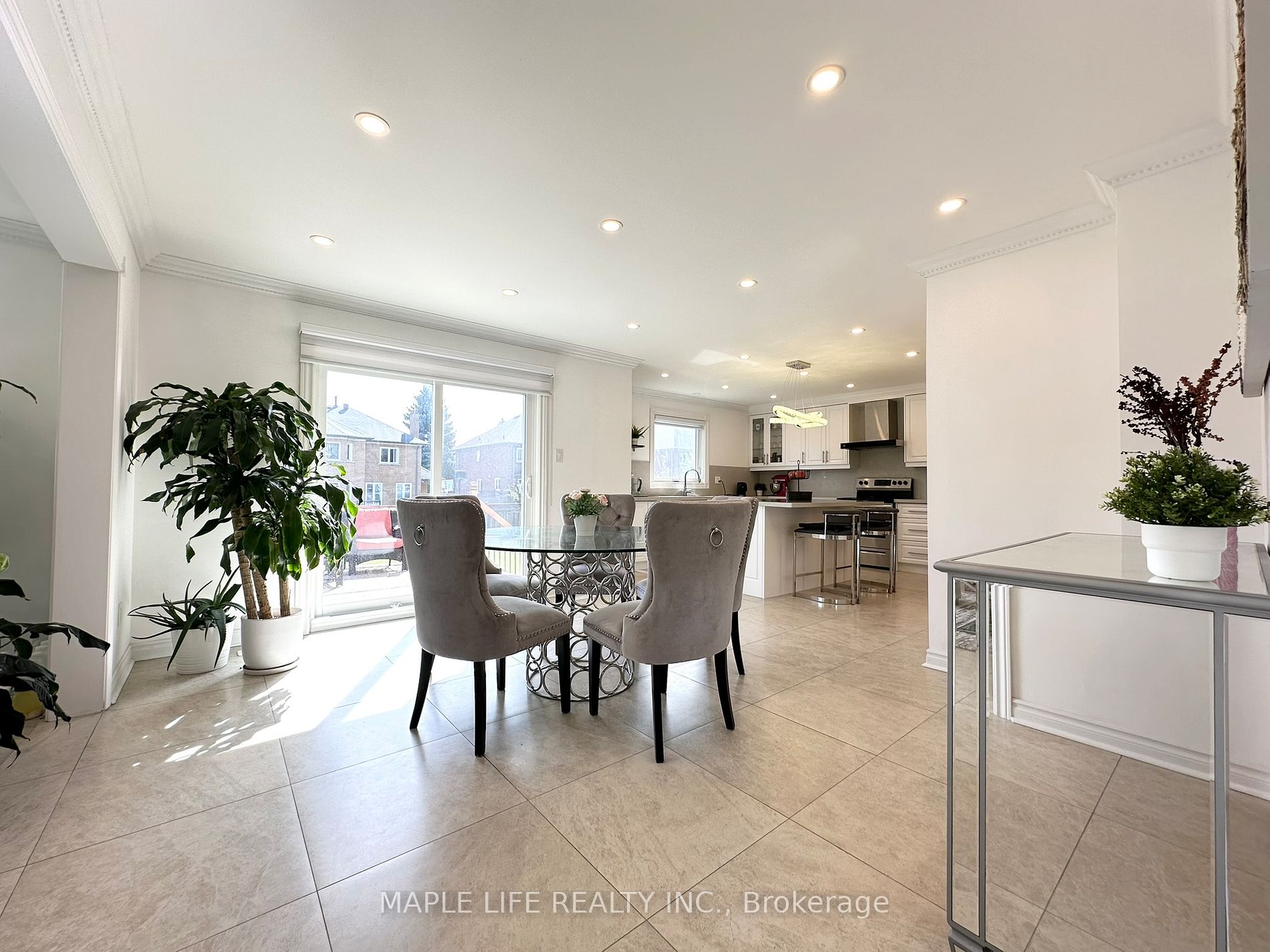 48 Brookshill Cres