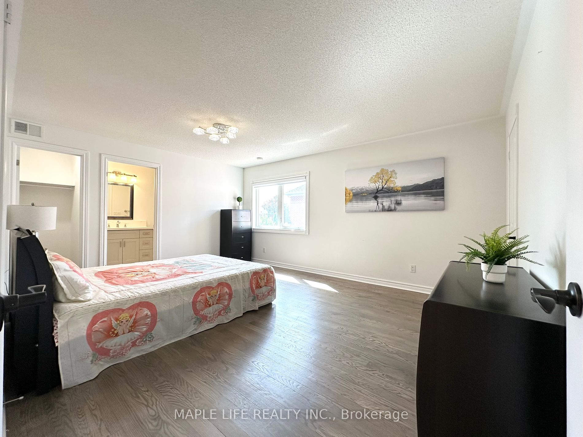 48 Brookshill Cres