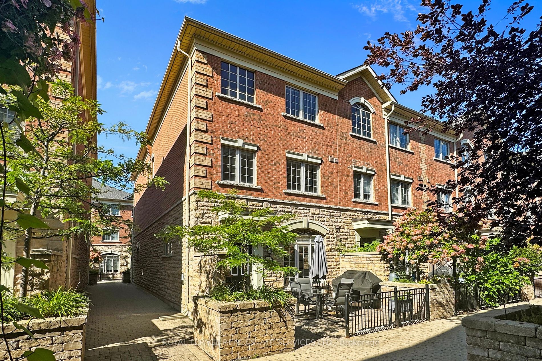 8 Brighton Pl, #48