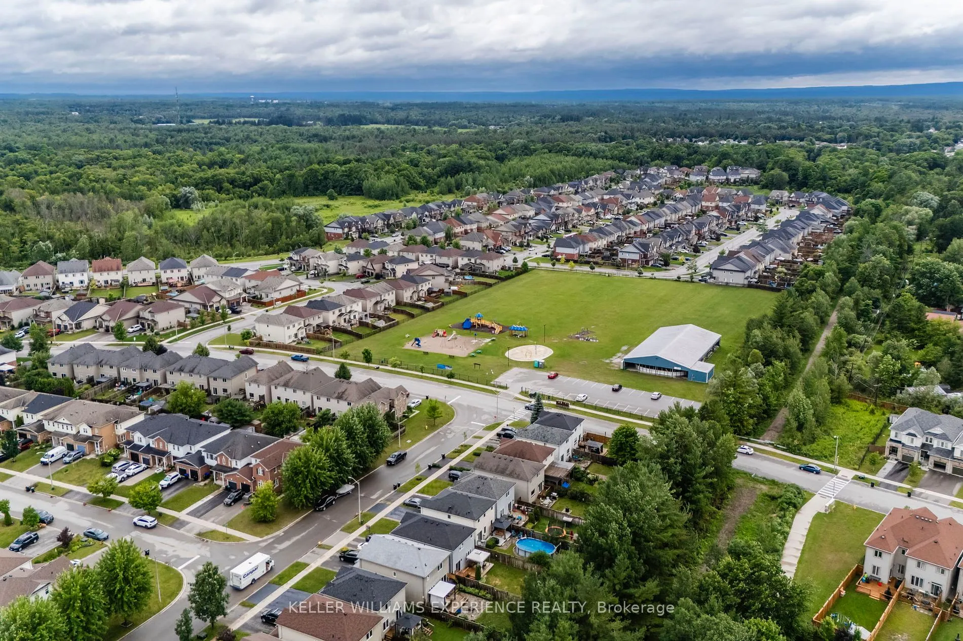 75 Maplewood Dr