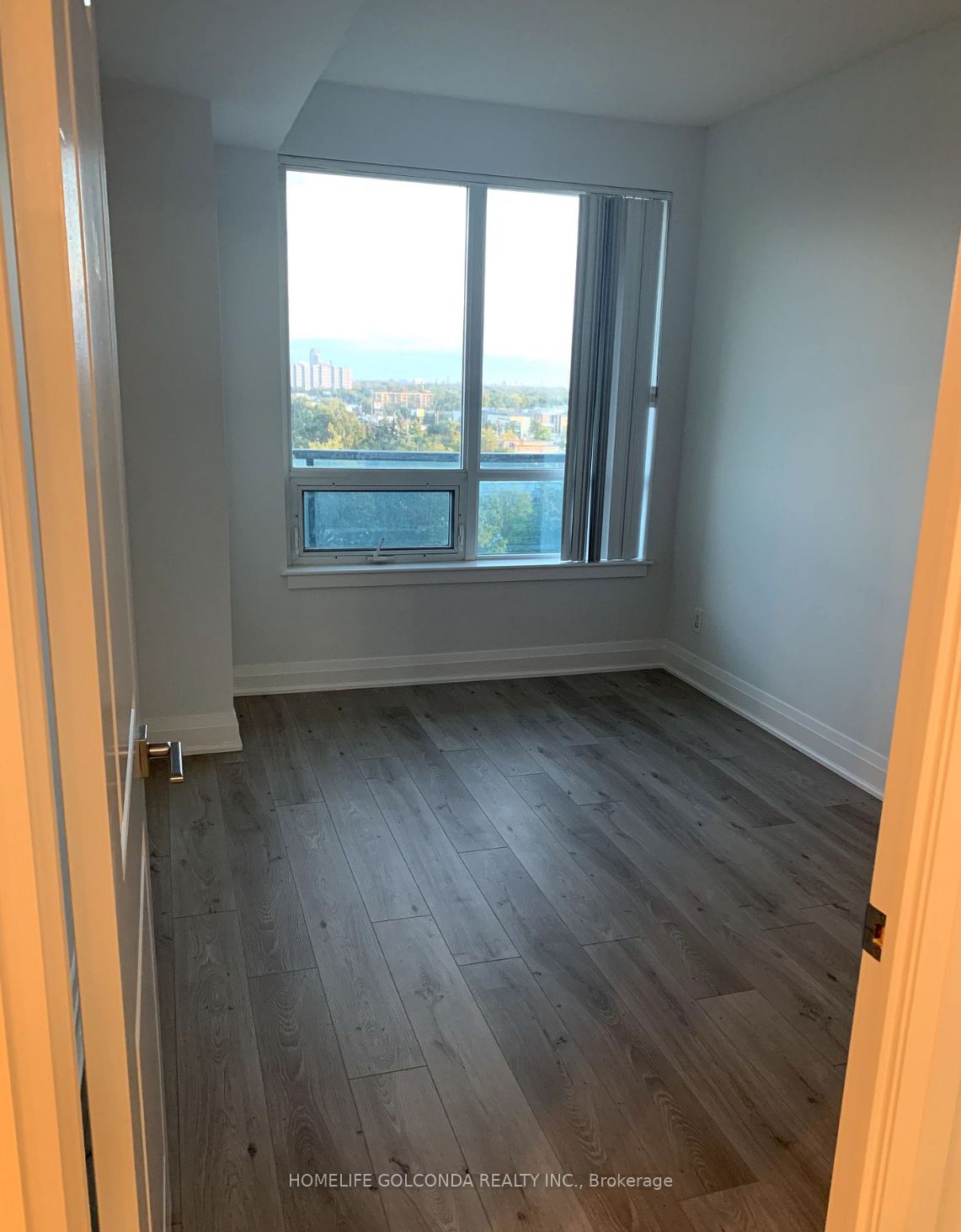 7167 Yonge St, #908