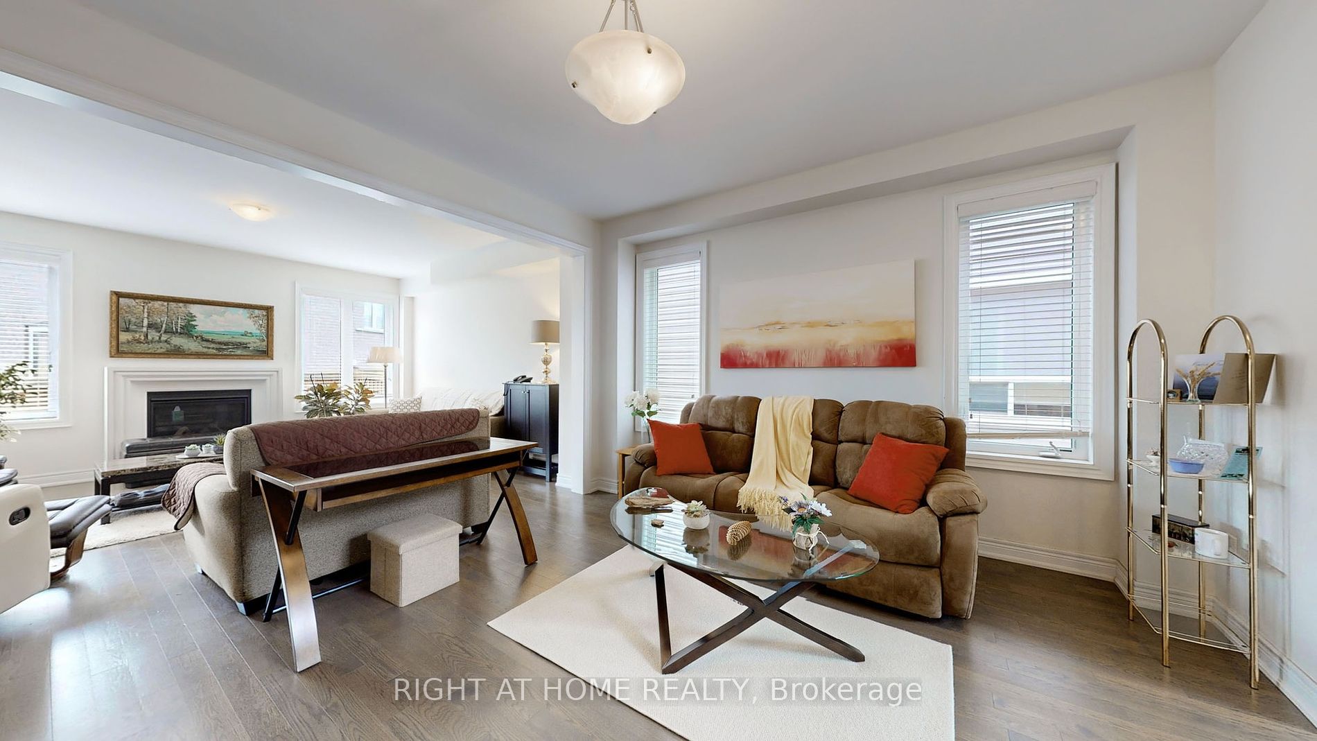 11 Robert Wilson Cres