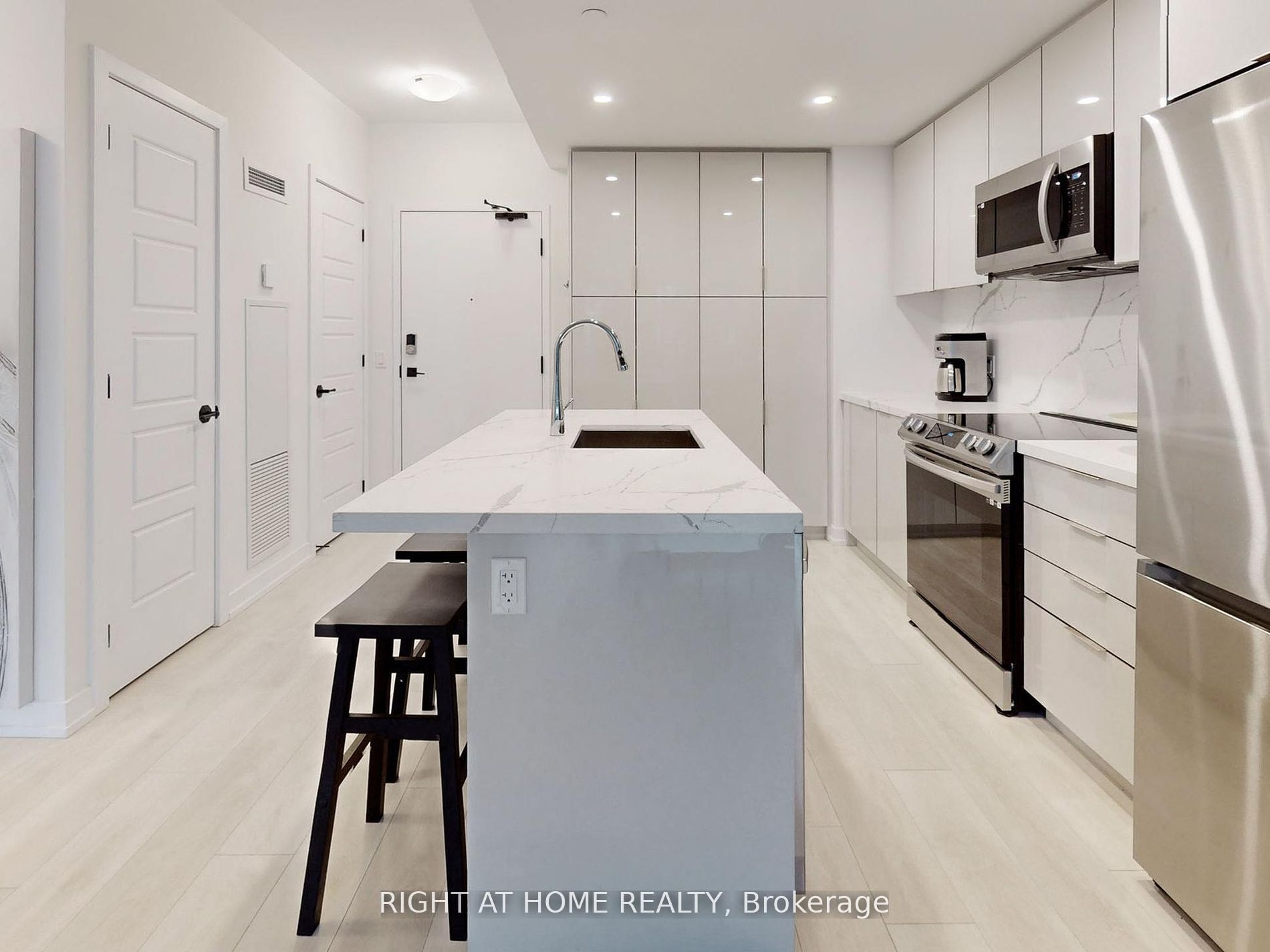 415 Sea Ray Ave, #224