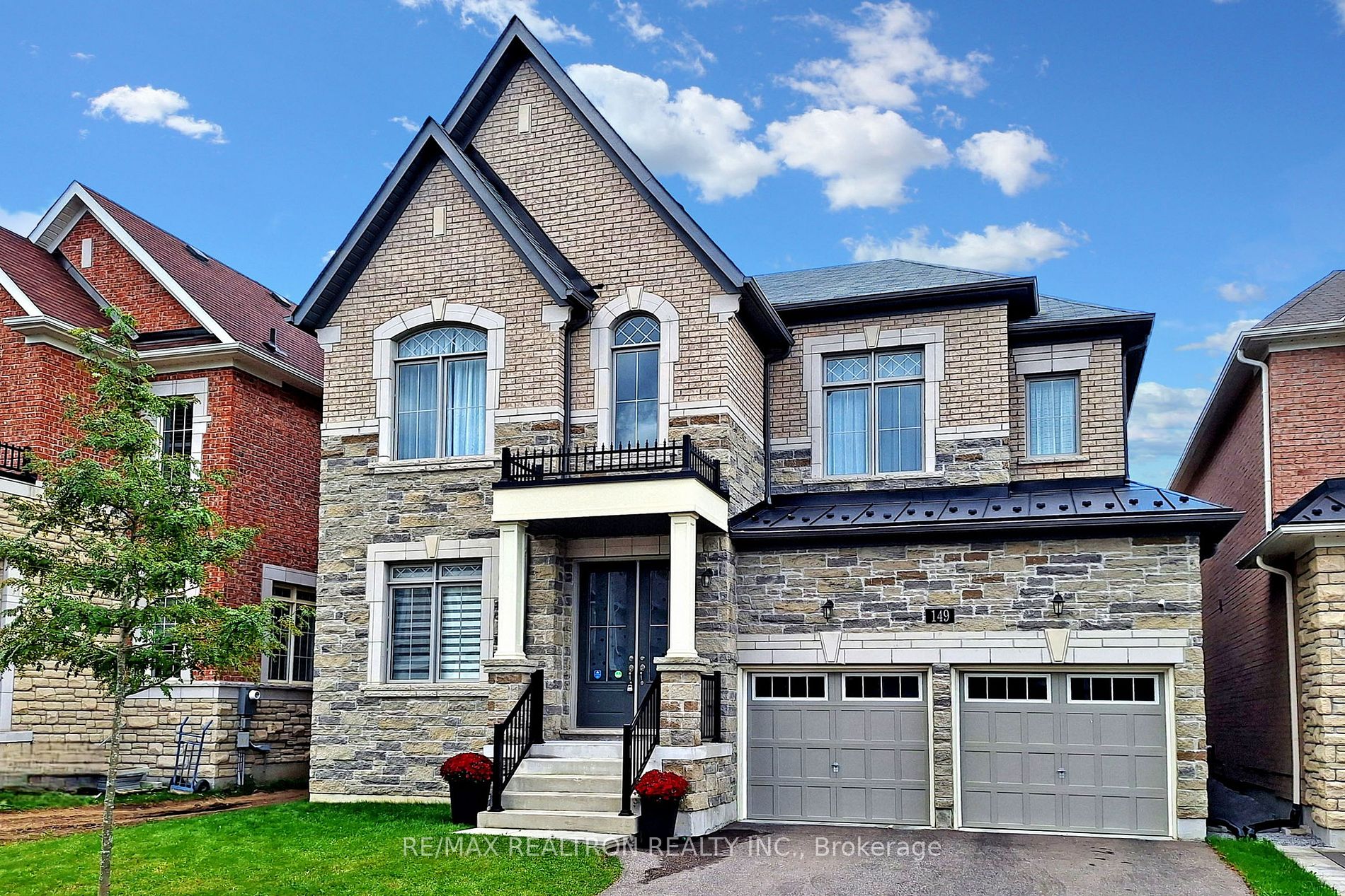 149 Conklin Cres
