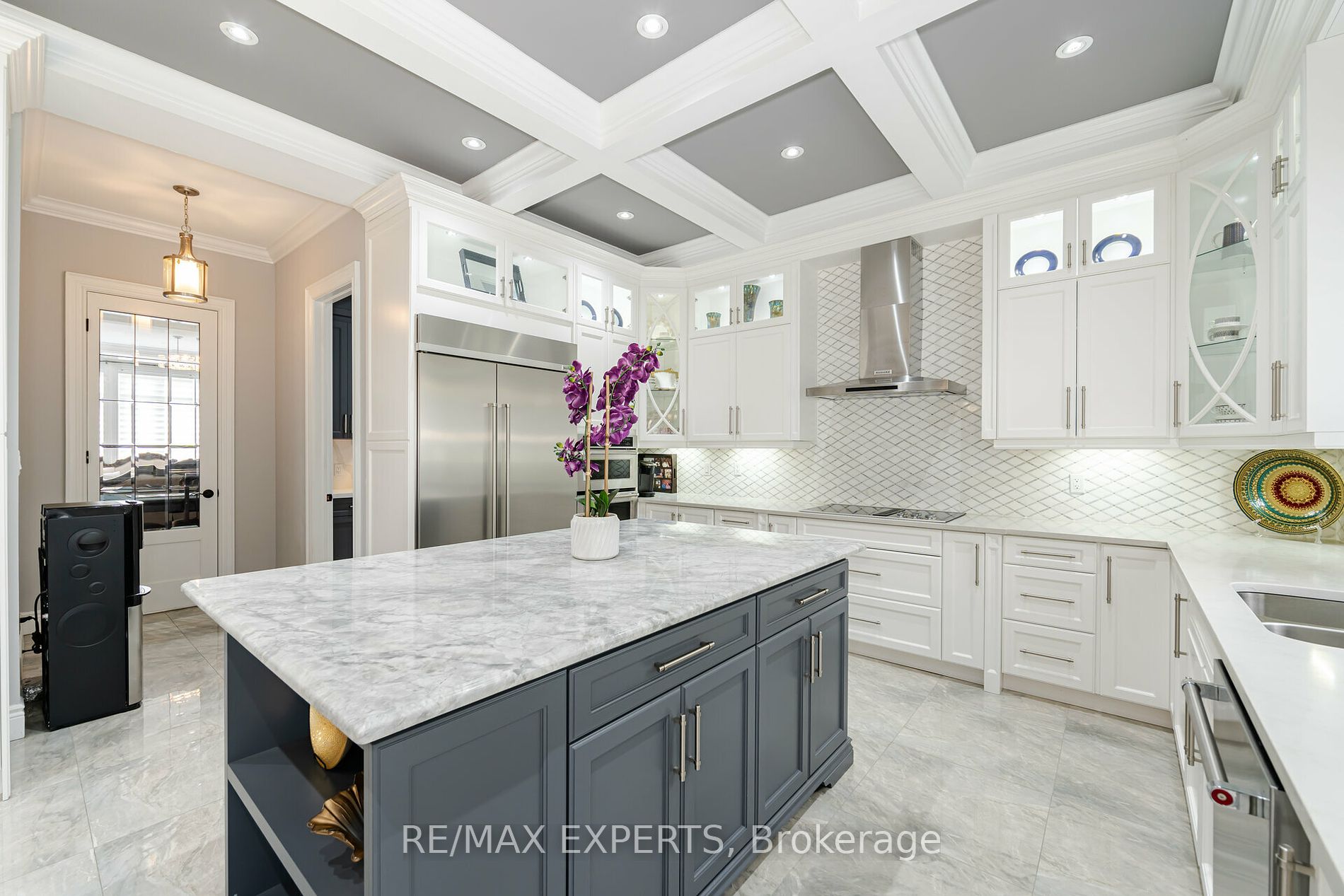 6 Old Forge Dr