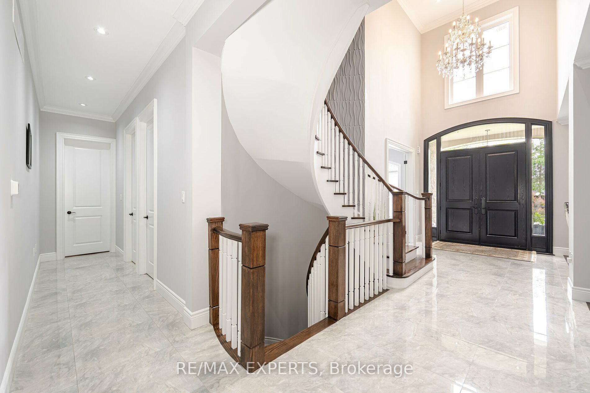 6 Old Forge Dr