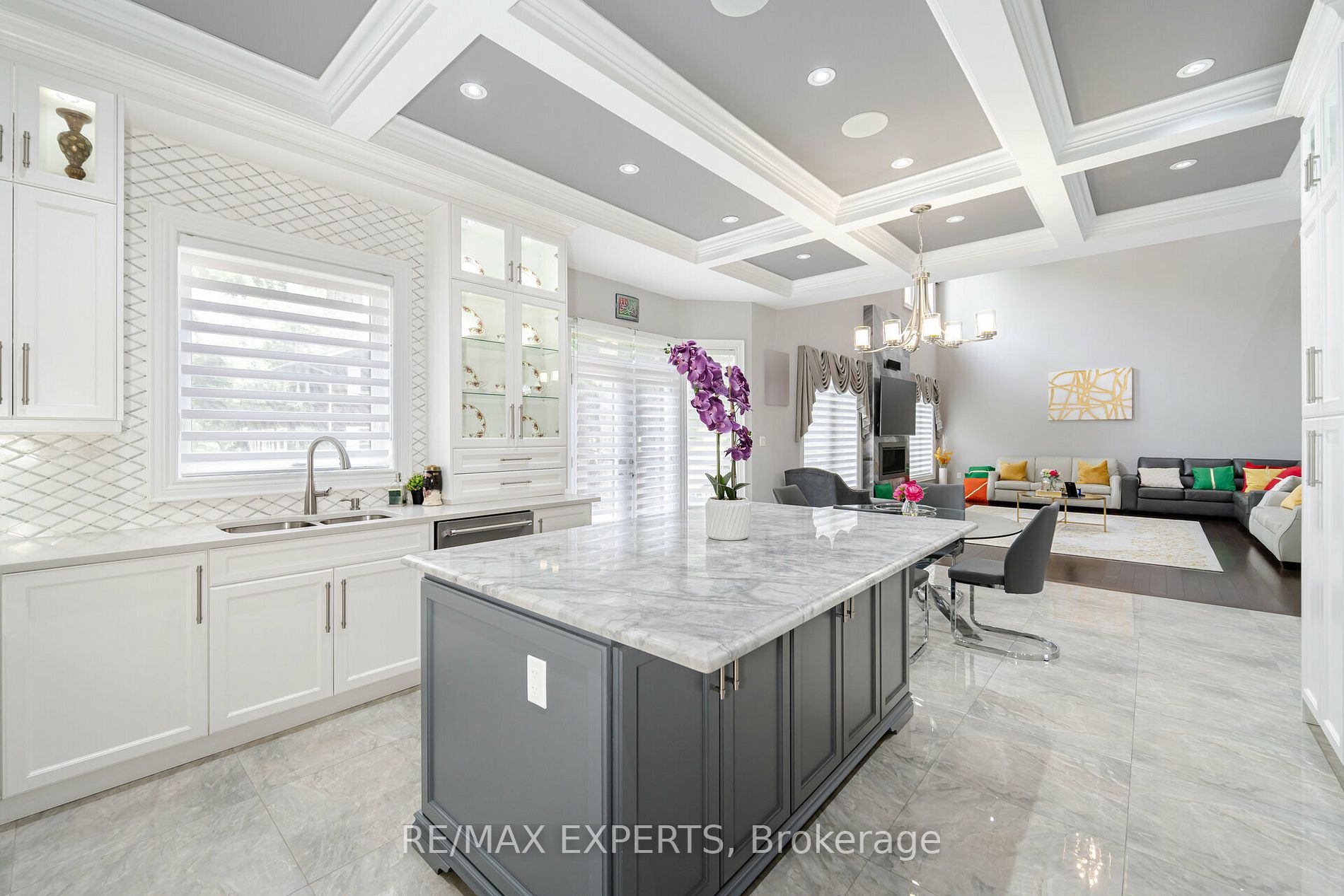 6 Old Forge Dr