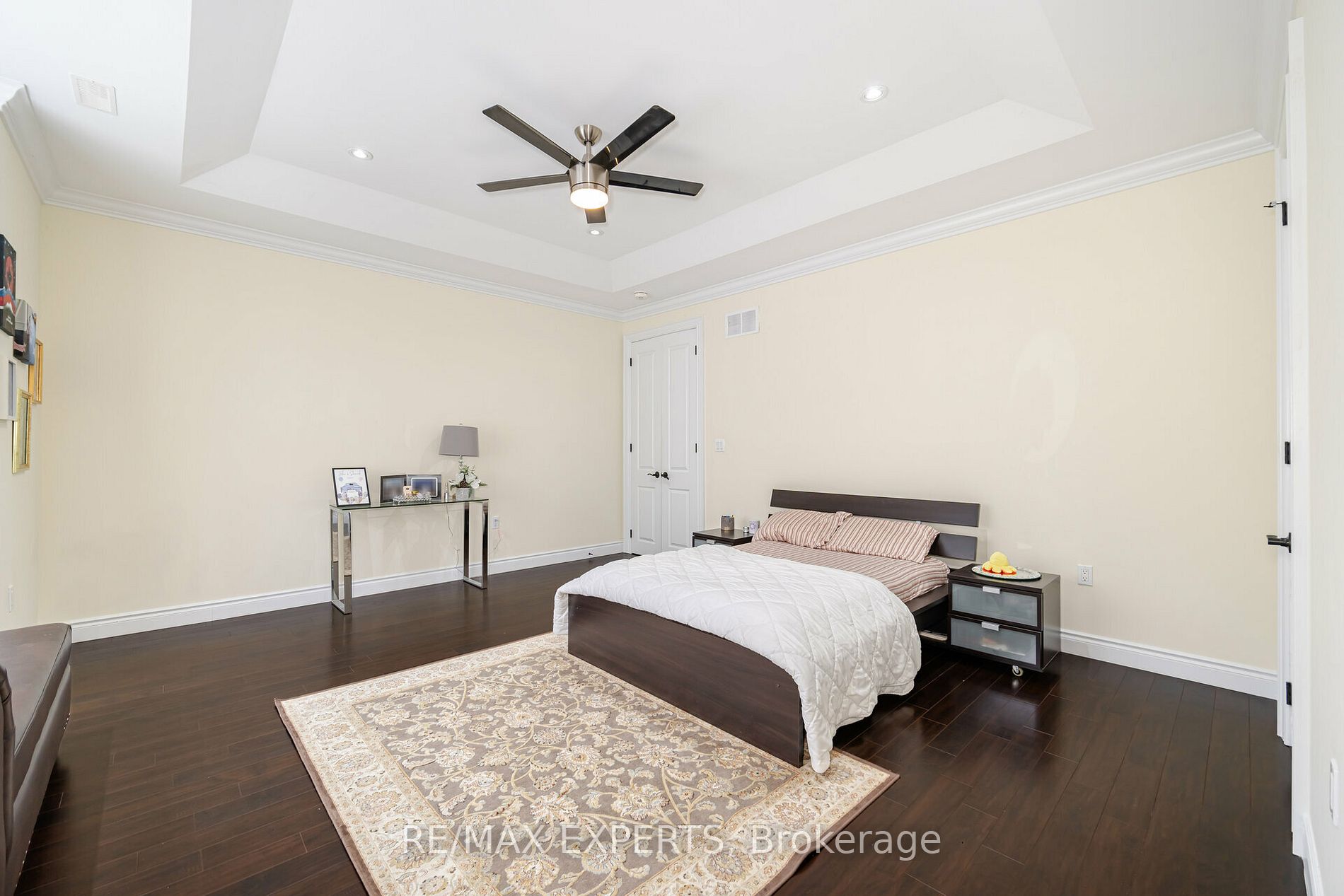 6 Old Forge Dr