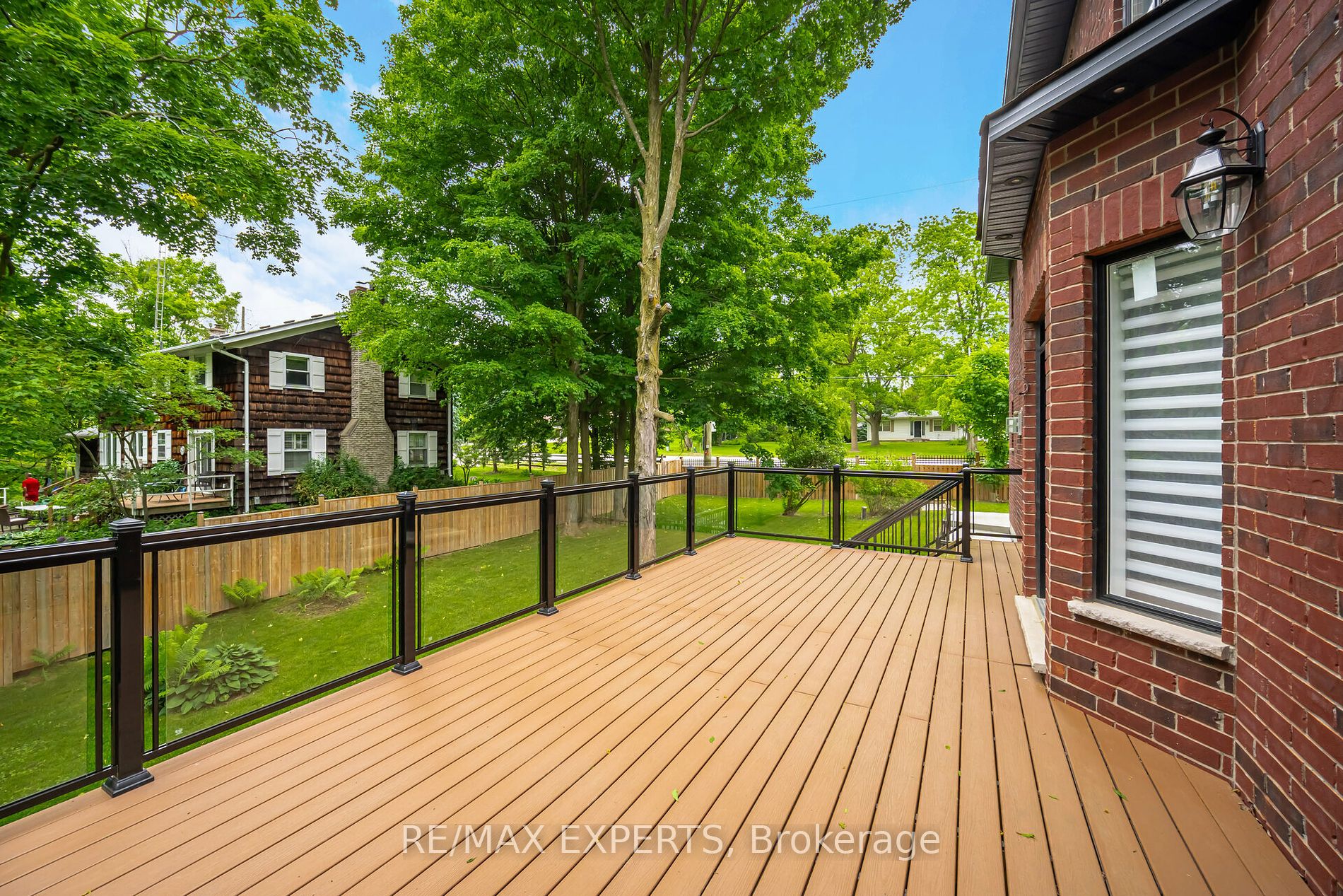 6 Old Forge Dr