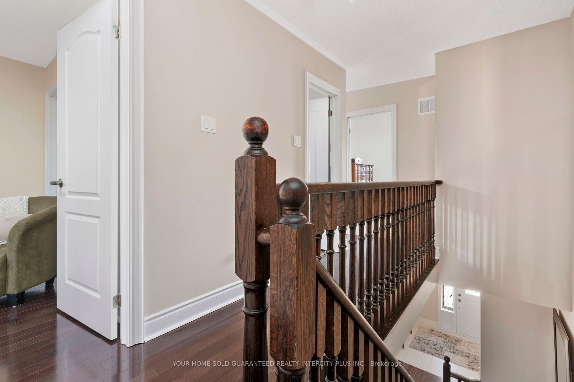 137 Lindbergh Dr