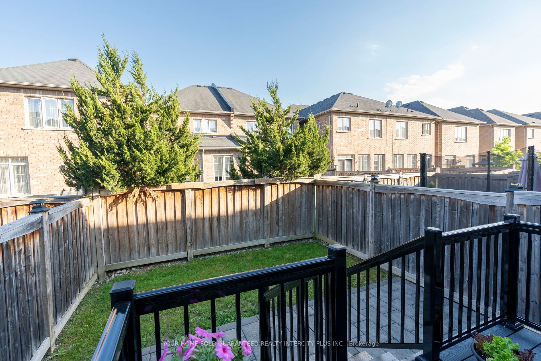 137 Lindbergh Dr