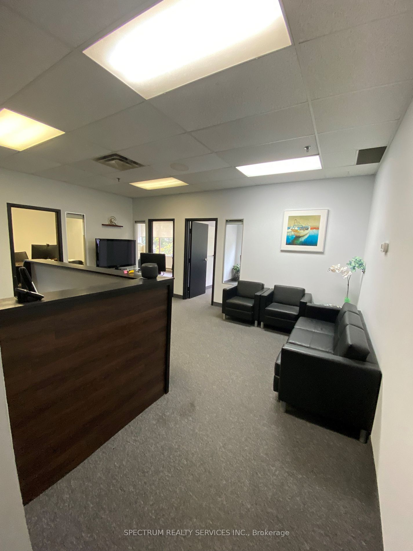 8111 Jane St, #5