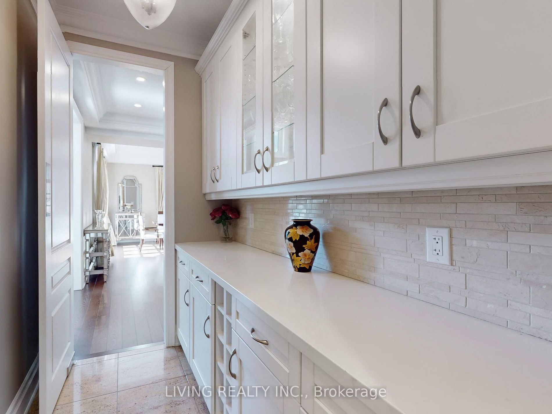62 Carisbrooke Circ