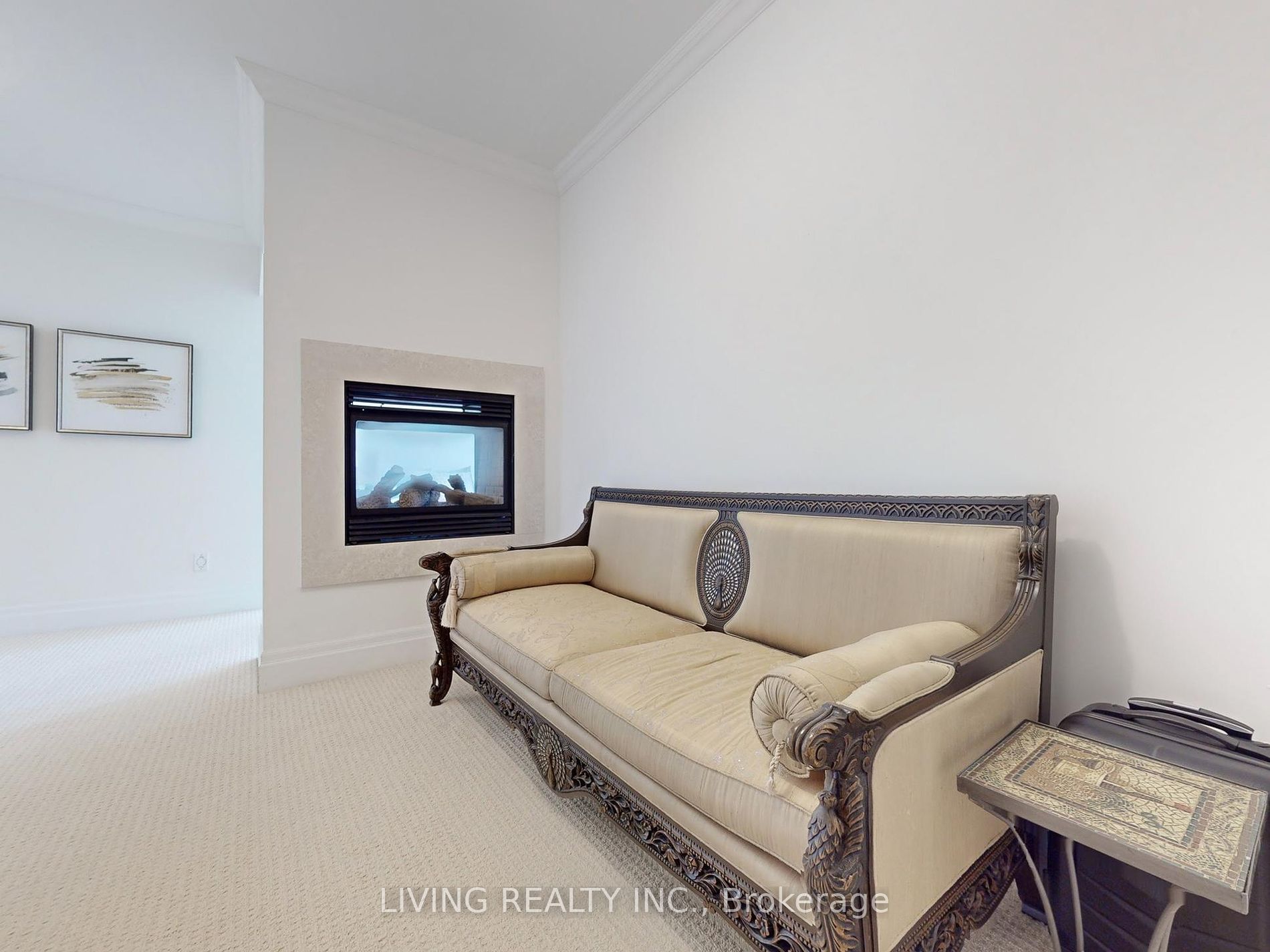 62 Carisbrooke Circ