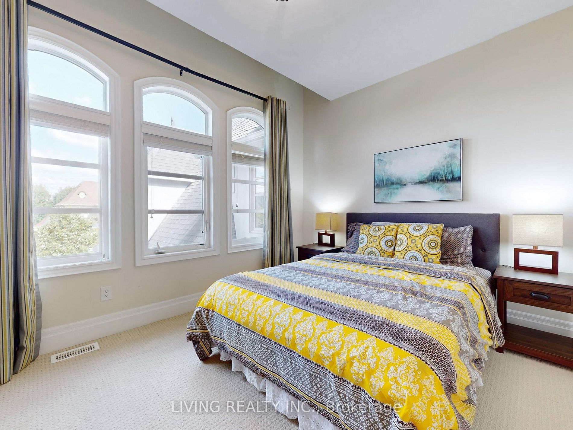 62 Carisbrooke Circ