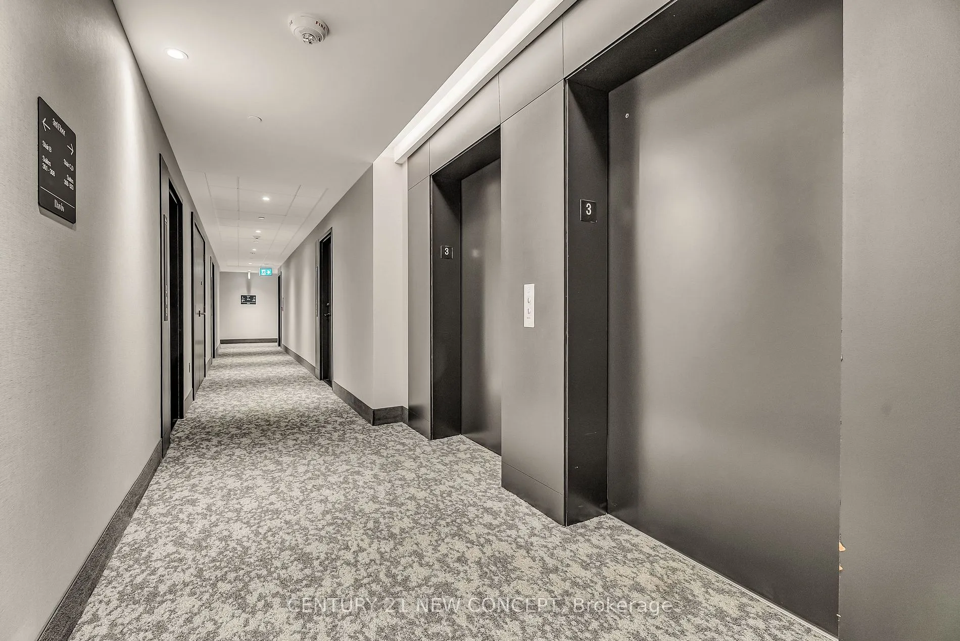 185 Deerfield Rd, #301