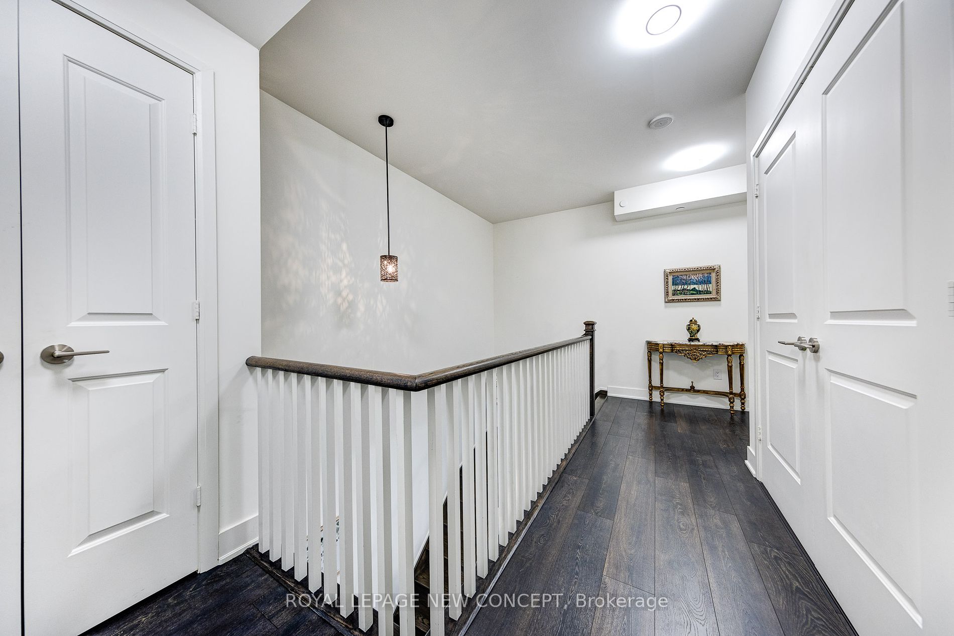 7608 Yonge St, #106
