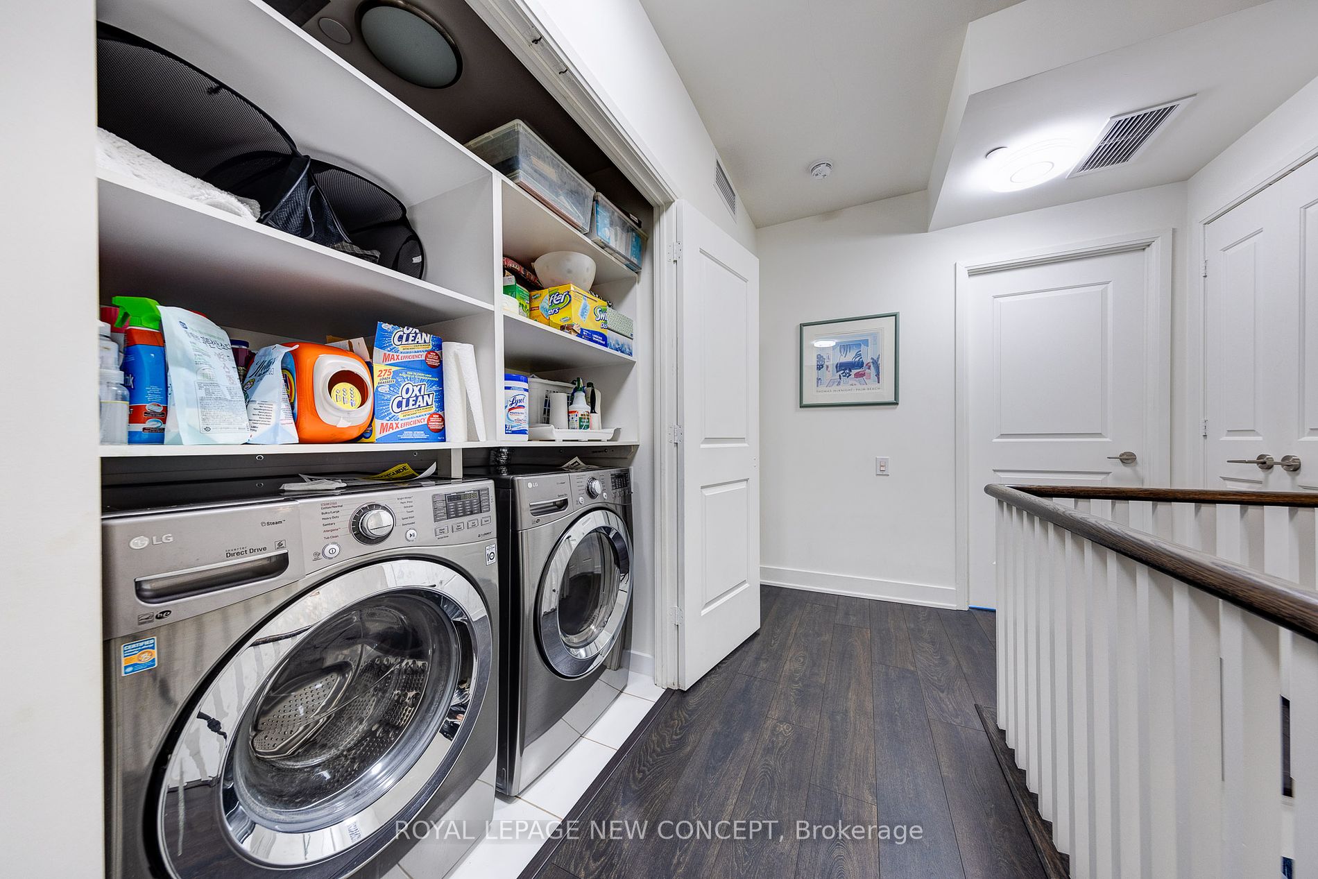 7608 Yonge St, #106