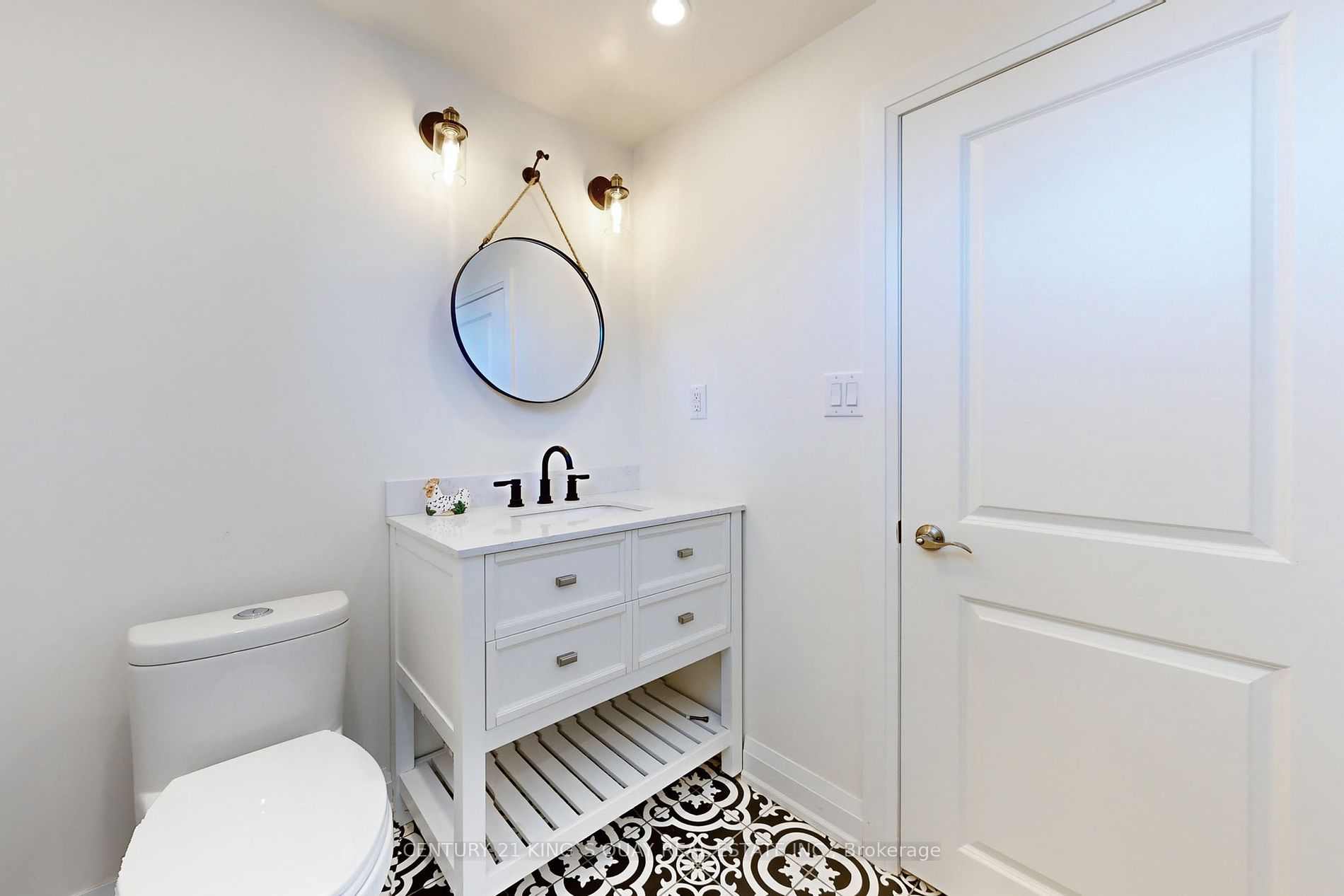 4 Honeybourne Cres