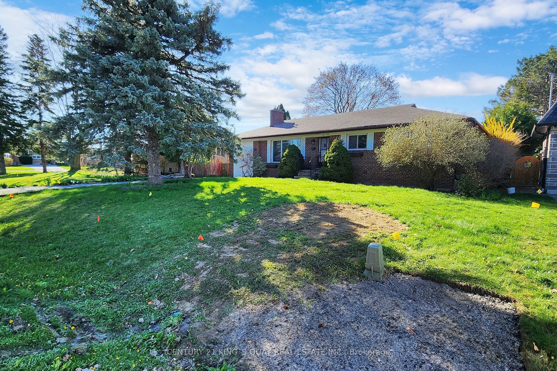 4 Honeybourne Cres