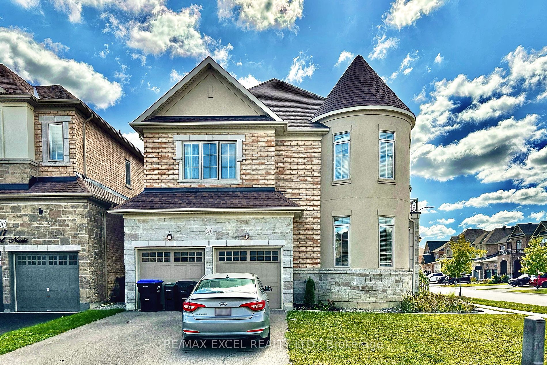 21 Tupling St