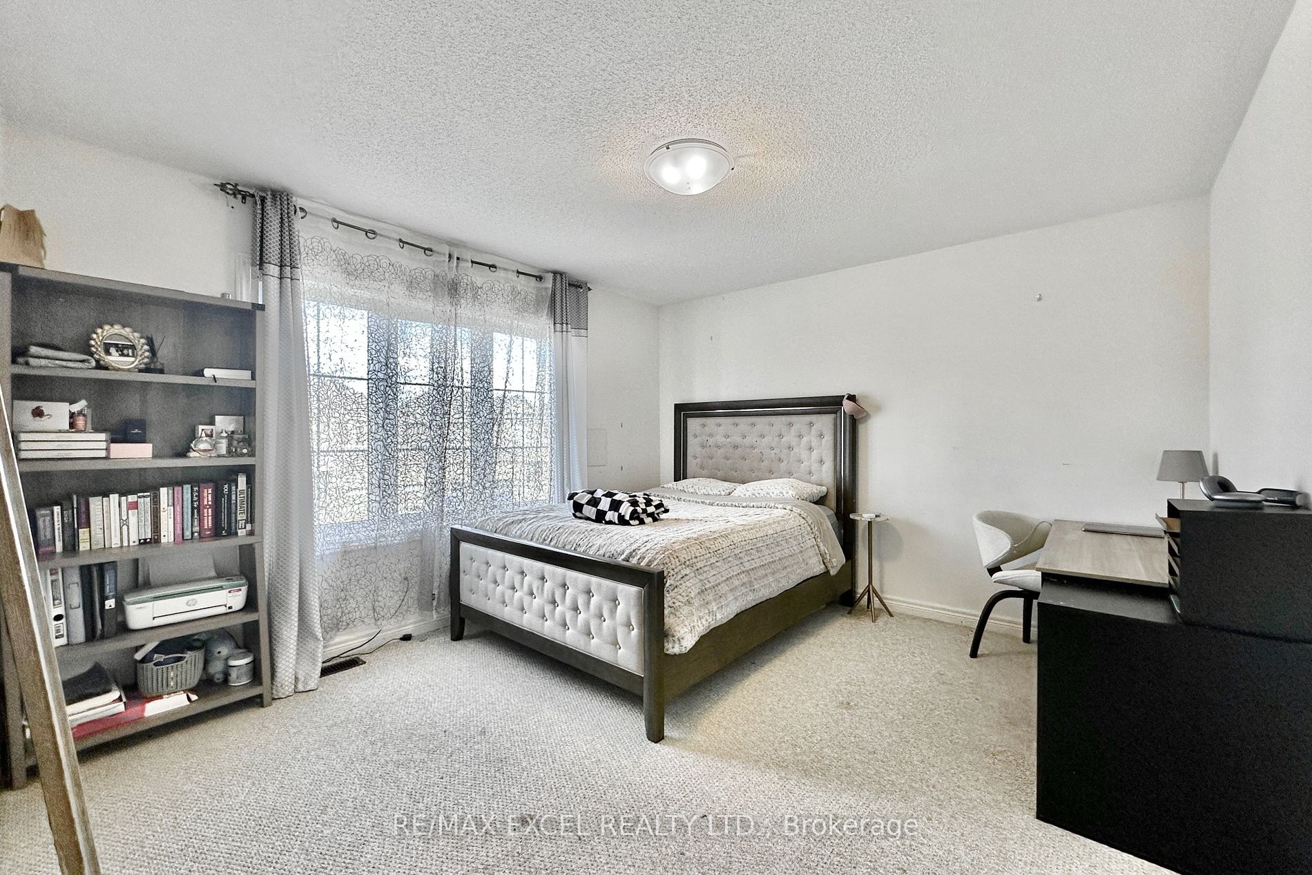 21 Tupling St