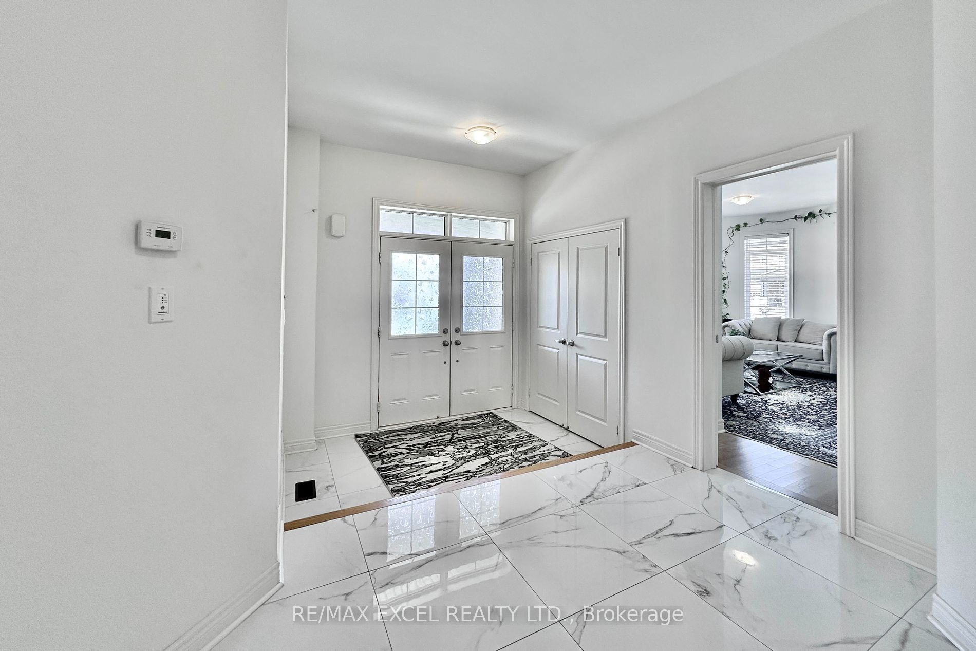 21 Tupling St