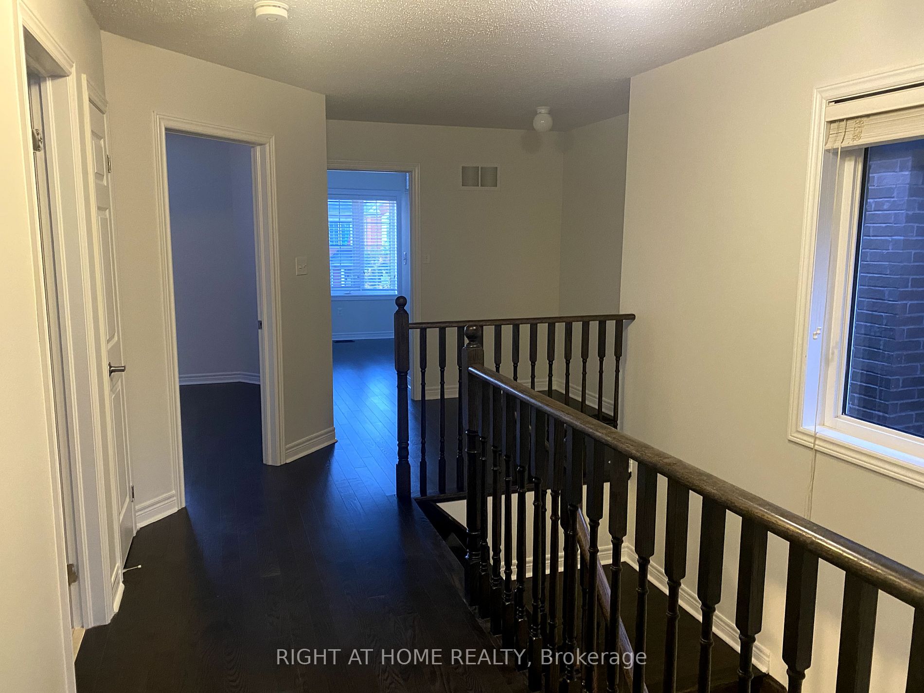 150 Collin Crt