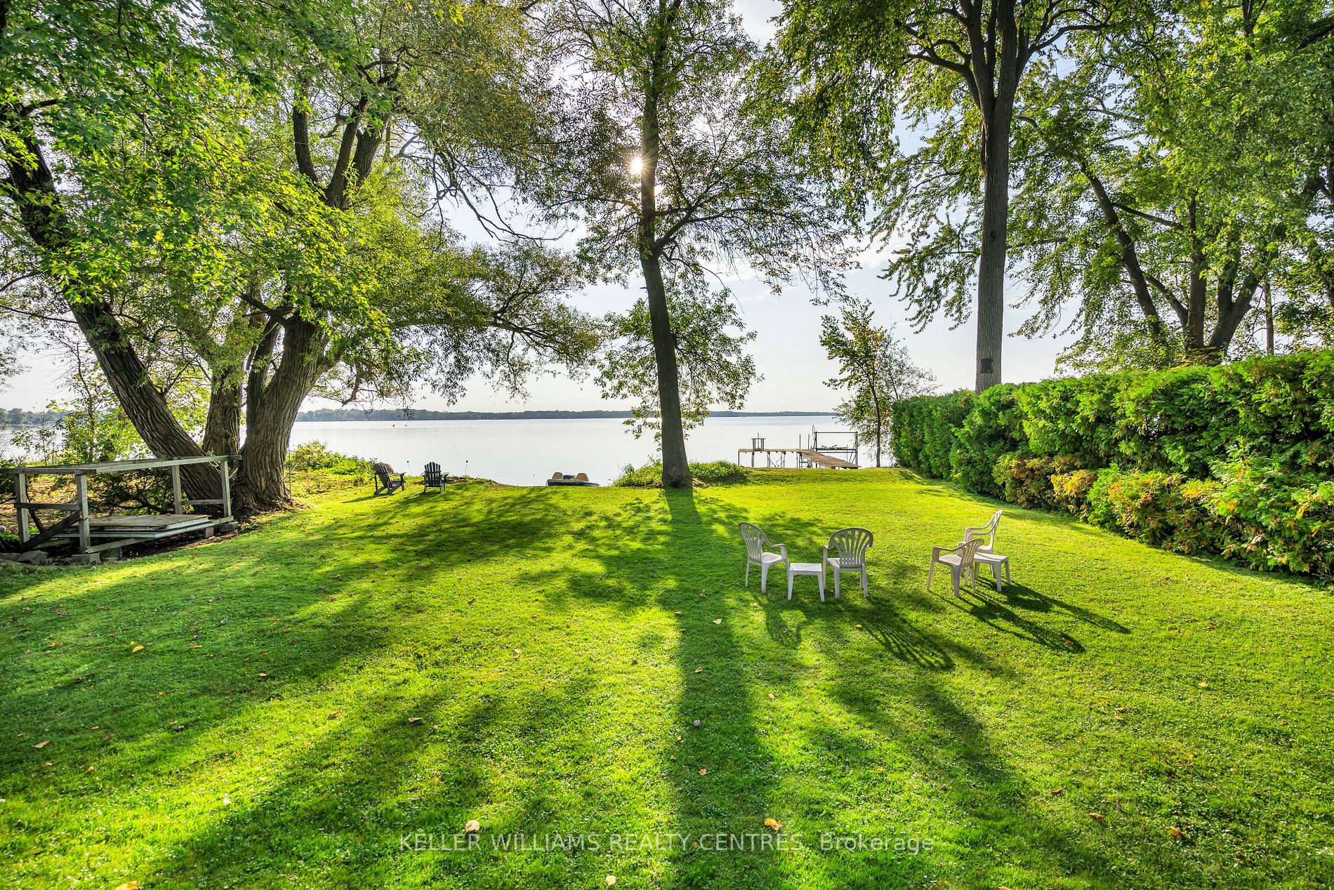 28 McRae Beach Rd S